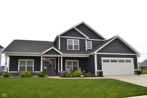 Photo of 6237 Helmsdale Drive, Lafayette, IN 47905 (MLS # 22103761)