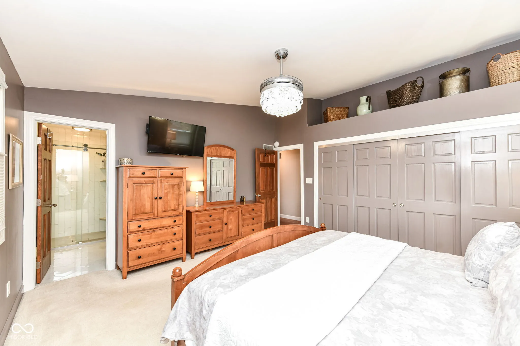 Carmel, Indiana 46033, United States, 4 Bedrooms Bedrooms, ,3 BathroomsBathrooms,Residential,Pending,158826