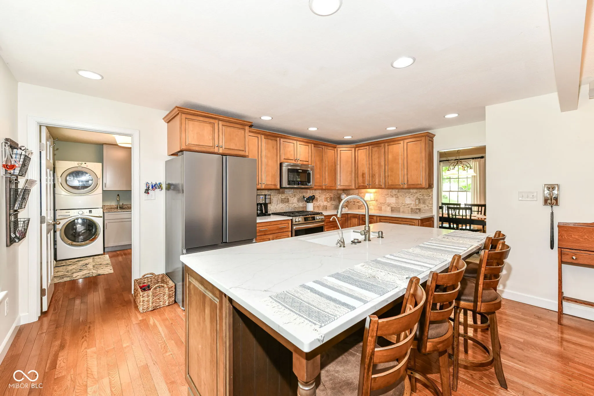 Carmel, Indiana 46033, United States, 4 Bedrooms Bedrooms, ,3 BathroomsBathrooms,Residential,Pending,158826