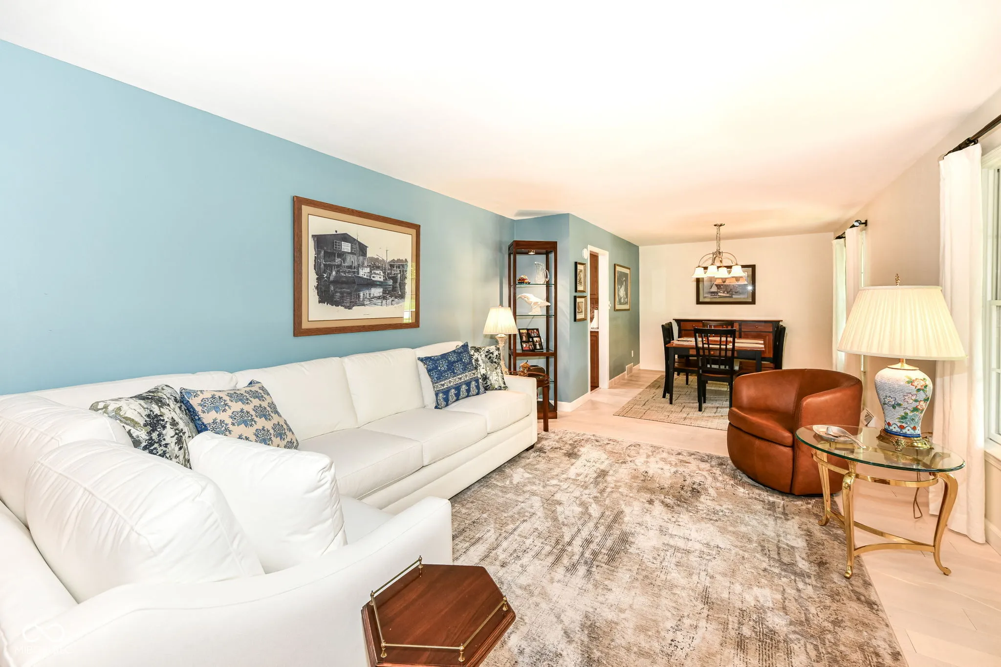 Carmel, Indiana 46033, United States, 4 Bedrooms Bedrooms, ,3 BathroomsBathrooms,Residential,Pending,158826