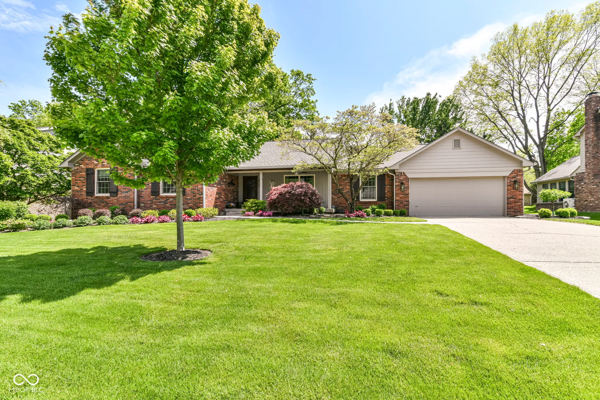 Carmel, Indiana 46033, United States, 4 Bedrooms Bedrooms, ,3 BathroomsBathrooms,Residential,Pending,158826