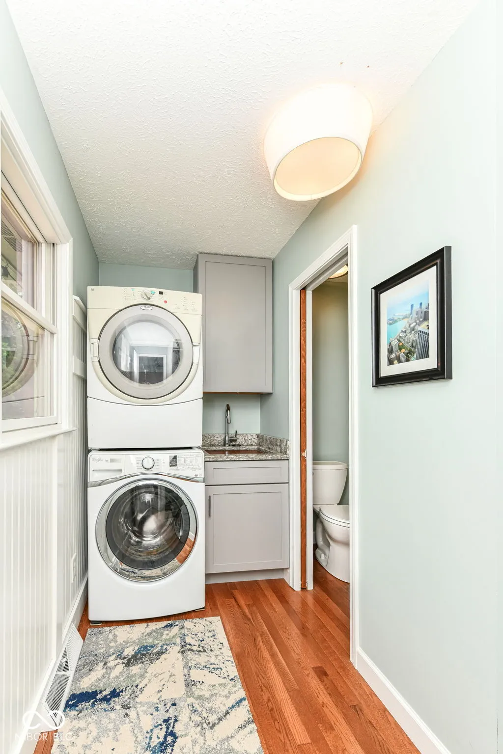 Carmel, Indiana 46033, United States, 4 Bedrooms Bedrooms, ,3 BathroomsBathrooms,Residential,Pending,158826