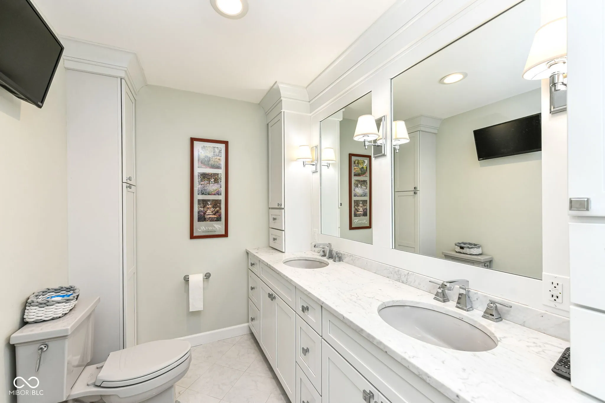 Carmel, Indiana 46033, United States, 4 Bedrooms Bedrooms, ,3 BathroomsBathrooms,Residential,Pending,158826