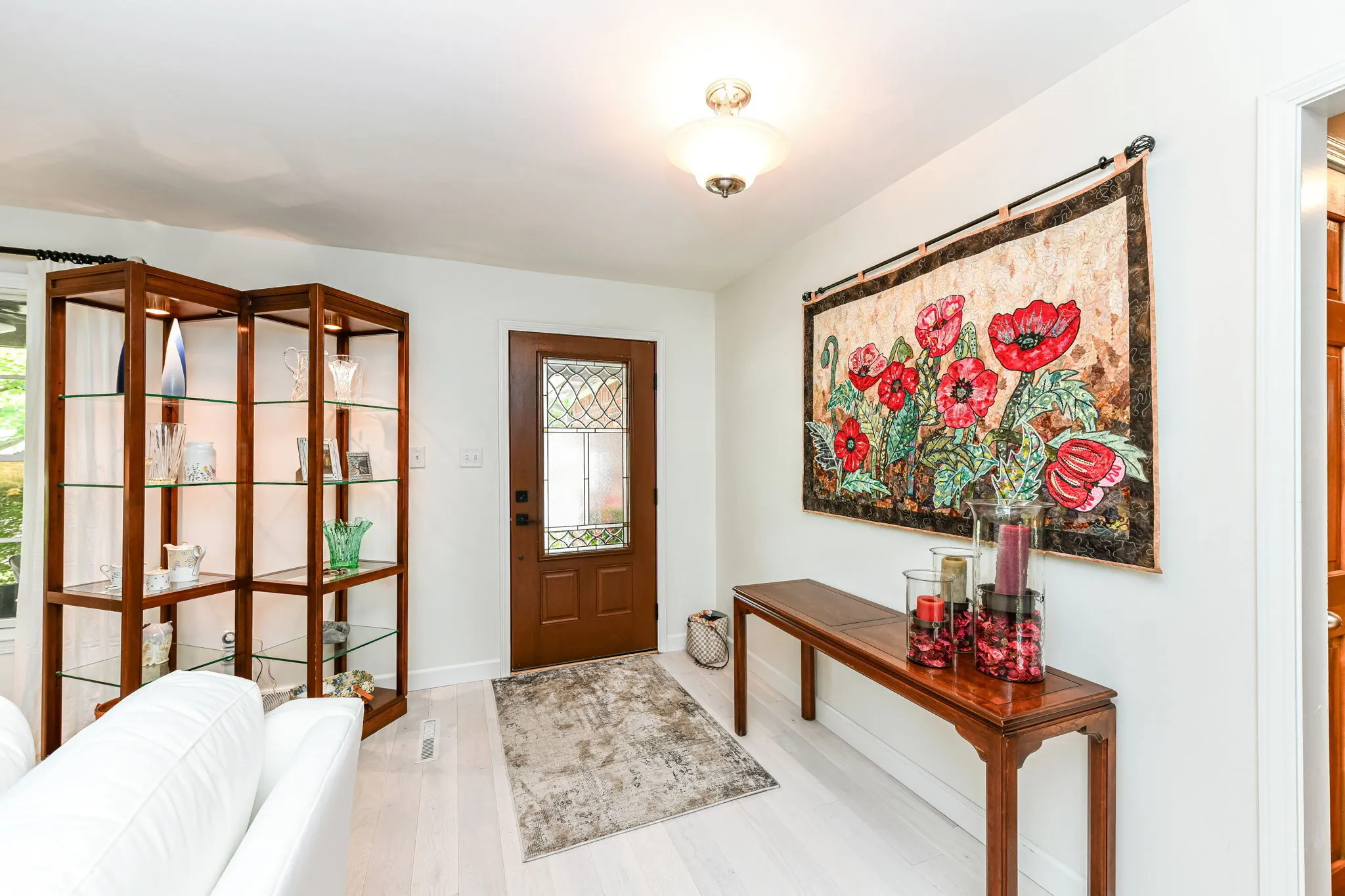 Carmel, Indiana 46033, United States, 4 Bedrooms Bedrooms, ,3 BathroomsBathrooms,Residential,Pending,158826