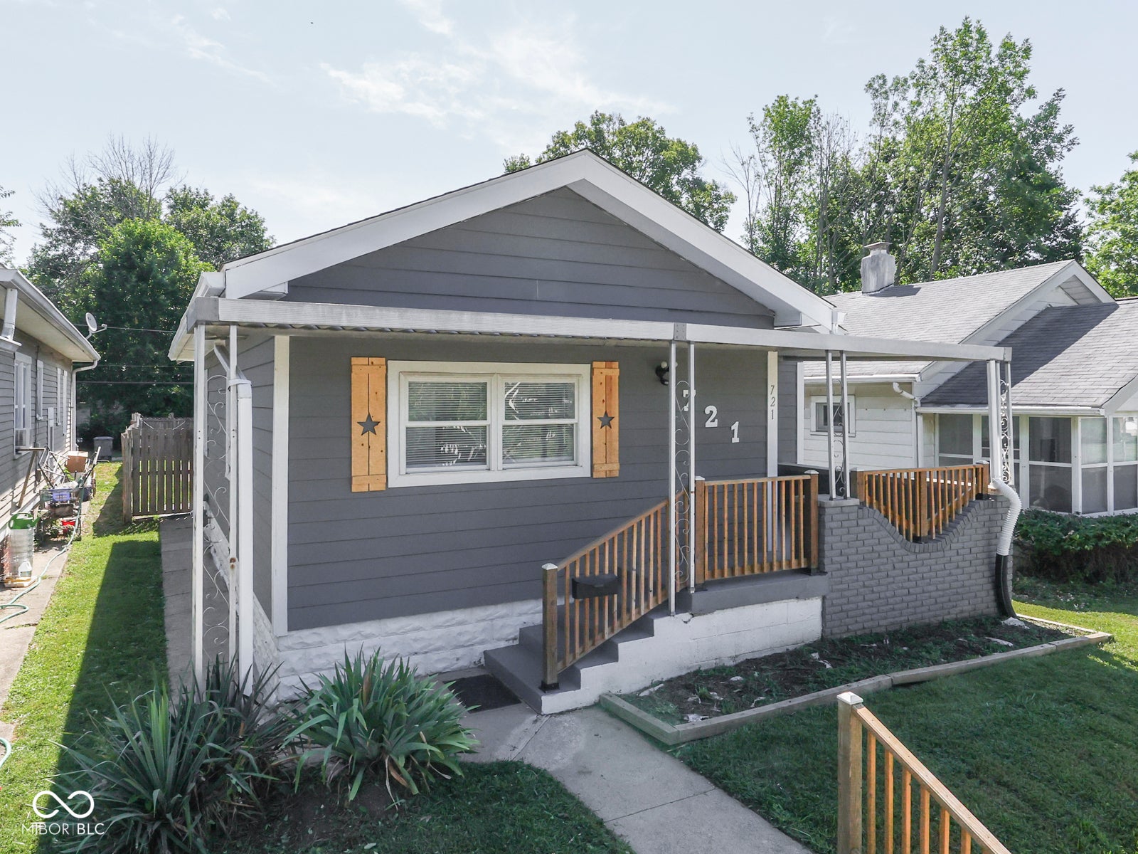 721 N Linwood
