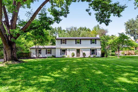 Photo of 3920 E 71st ST, Indianapolis, IN 46220 (MLS # 22107554)