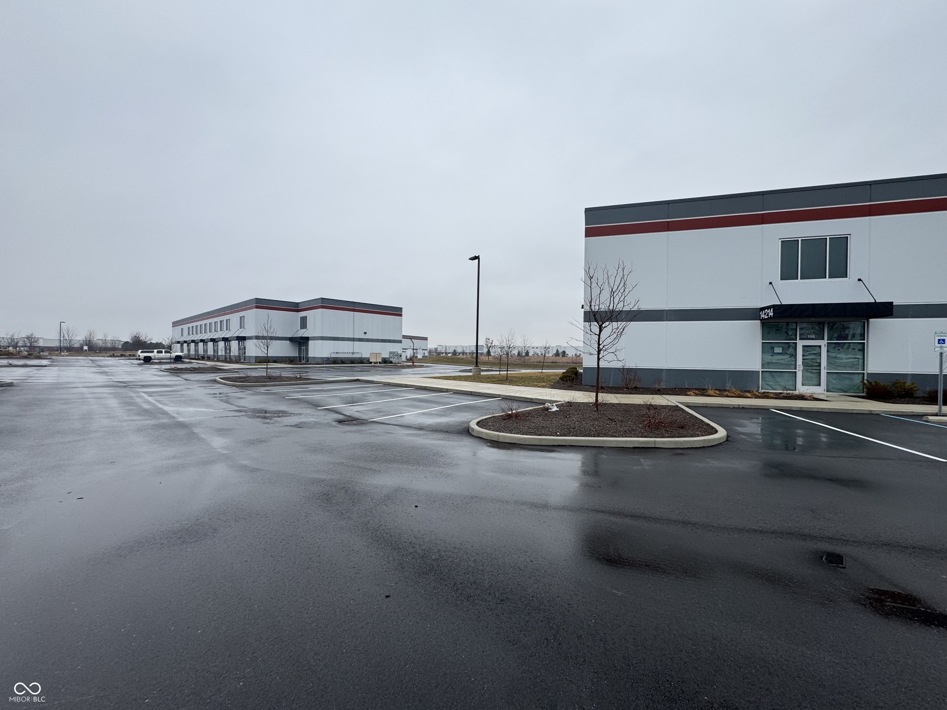 14214 Bergen Boulevard 118