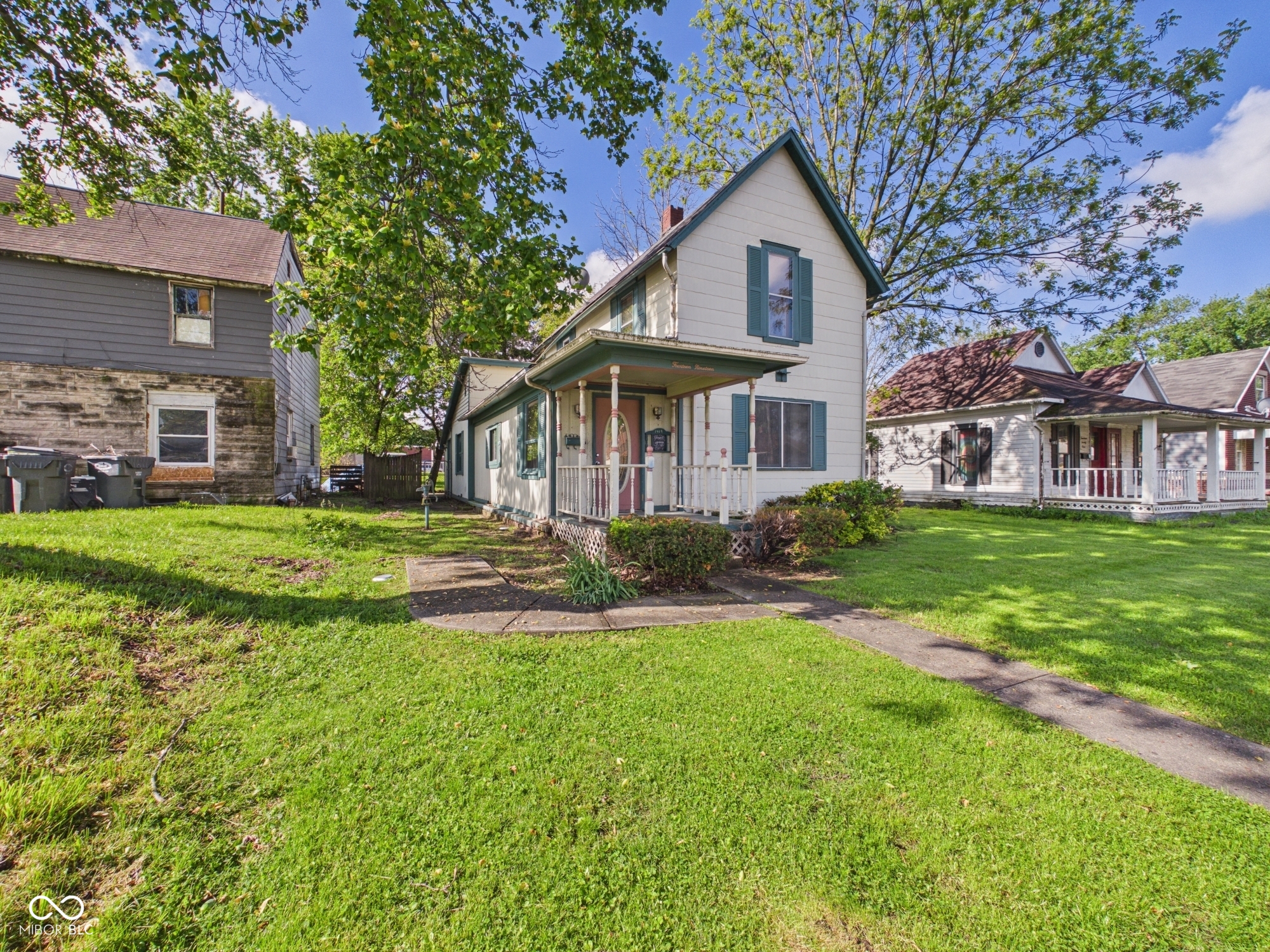 1419 W 5th Street