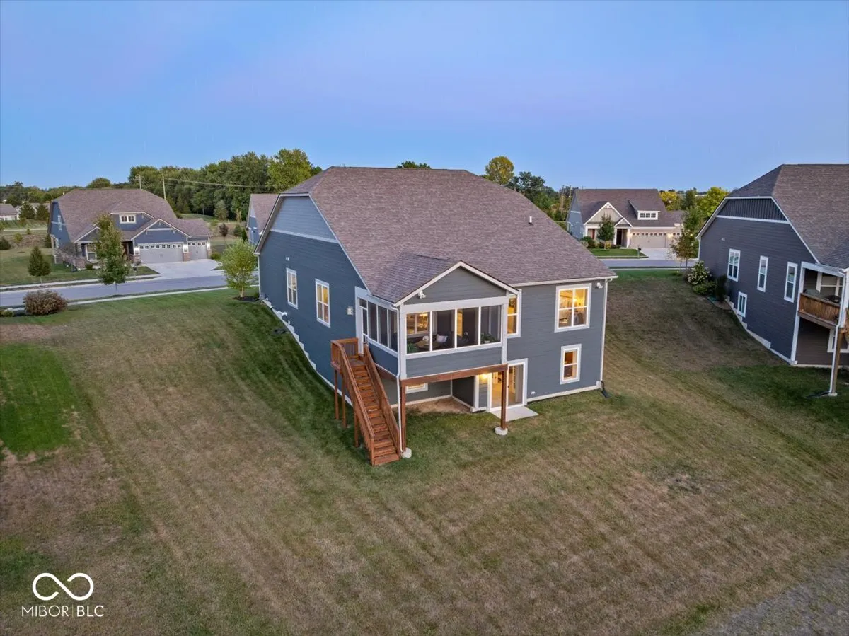 Fishers, Indiana 46037, United States, 4 Bedrooms Bedrooms, ,4 BathroomsBathrooms,Residential,Pending,220394