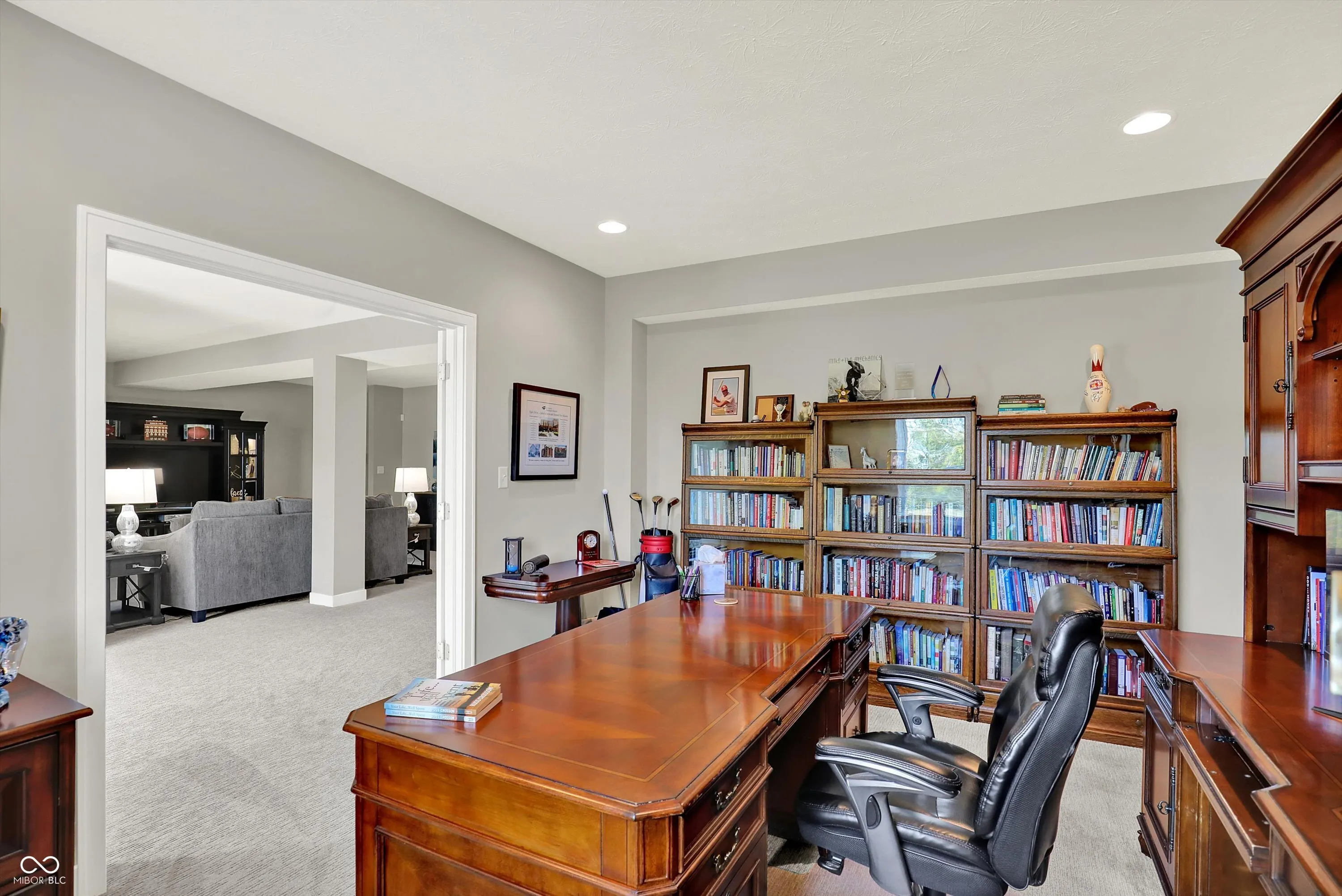 Fishers, Indiana 46037, United States, 4 Bedrooms Bedrooms, ,4 BathroomsBathrooms,Residential,Pending,220394