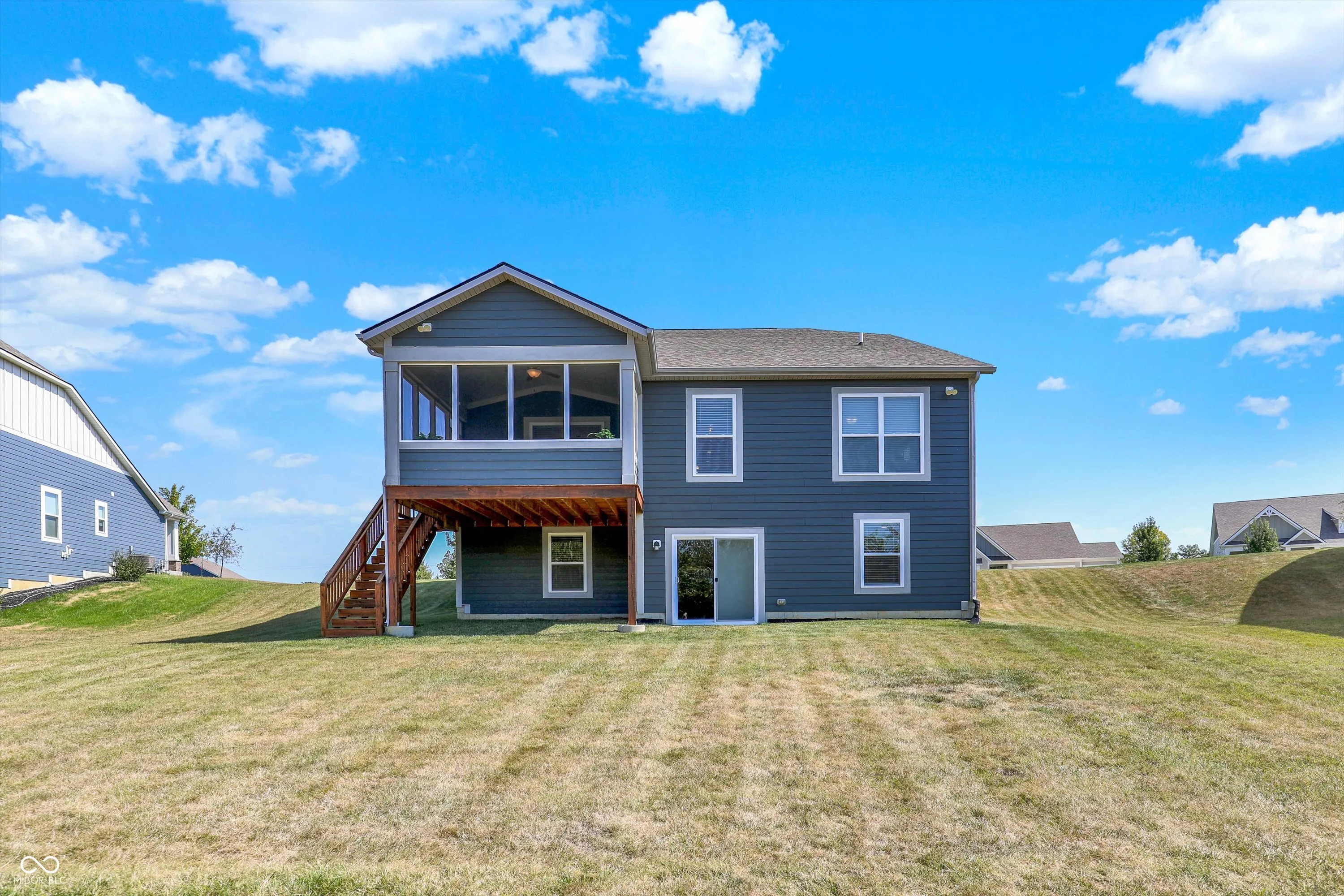 Fishers, Indiana 46037, United States, 4 Bedrooms Bedrooms, ,4 BathroomsBathrooms,Residential,Pending,220394