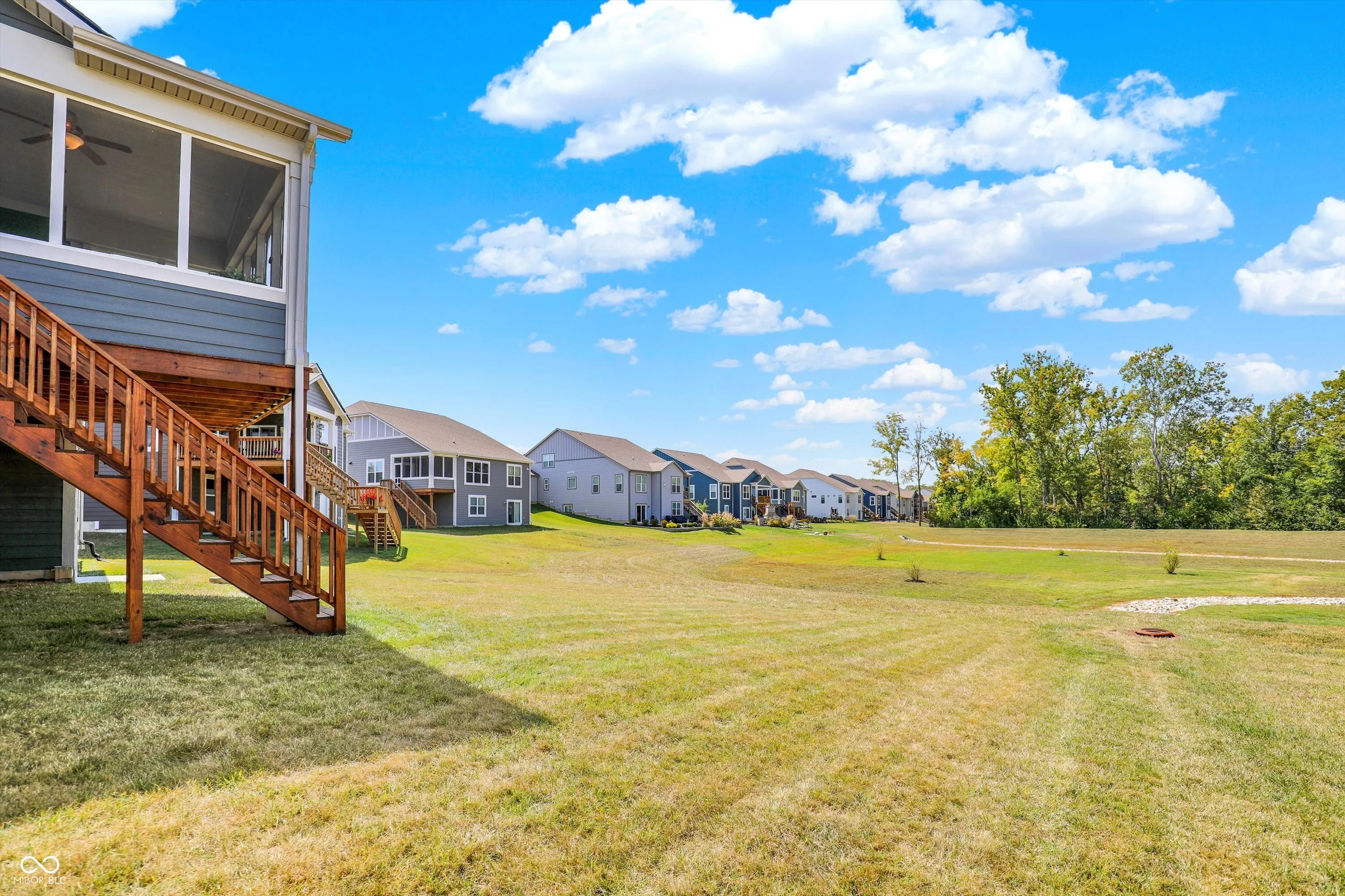 Fishers, Indiana 46037, United States, 4 Bedrooms Bedrooms, ,4 BathroomsBathrooms,Residential,Pending,220394