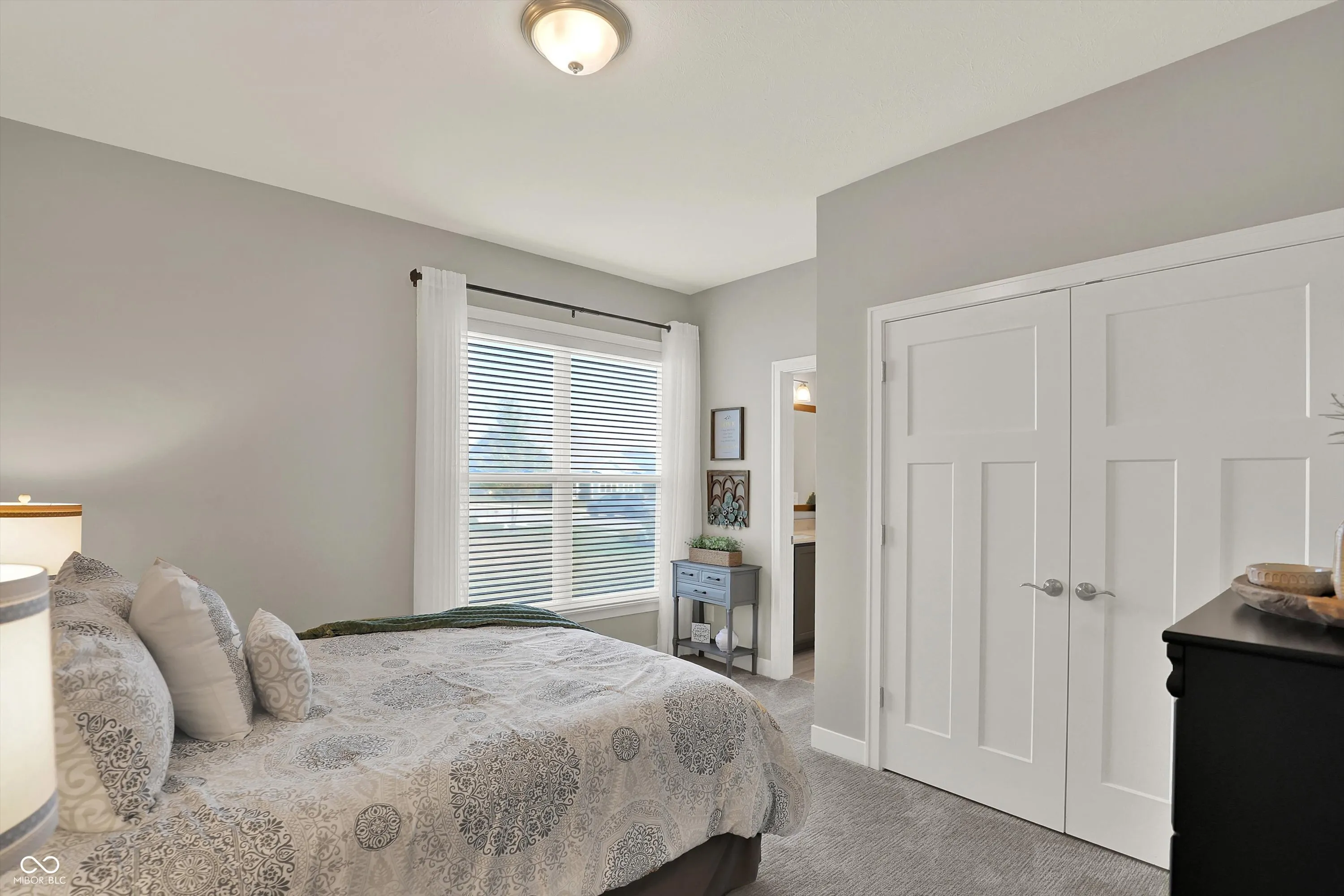 Fishers, Indiana 46037, United States, 4 Bedrooms Bedrooms, ,4 BathroomsBathrooms,Residential,Pending,220394