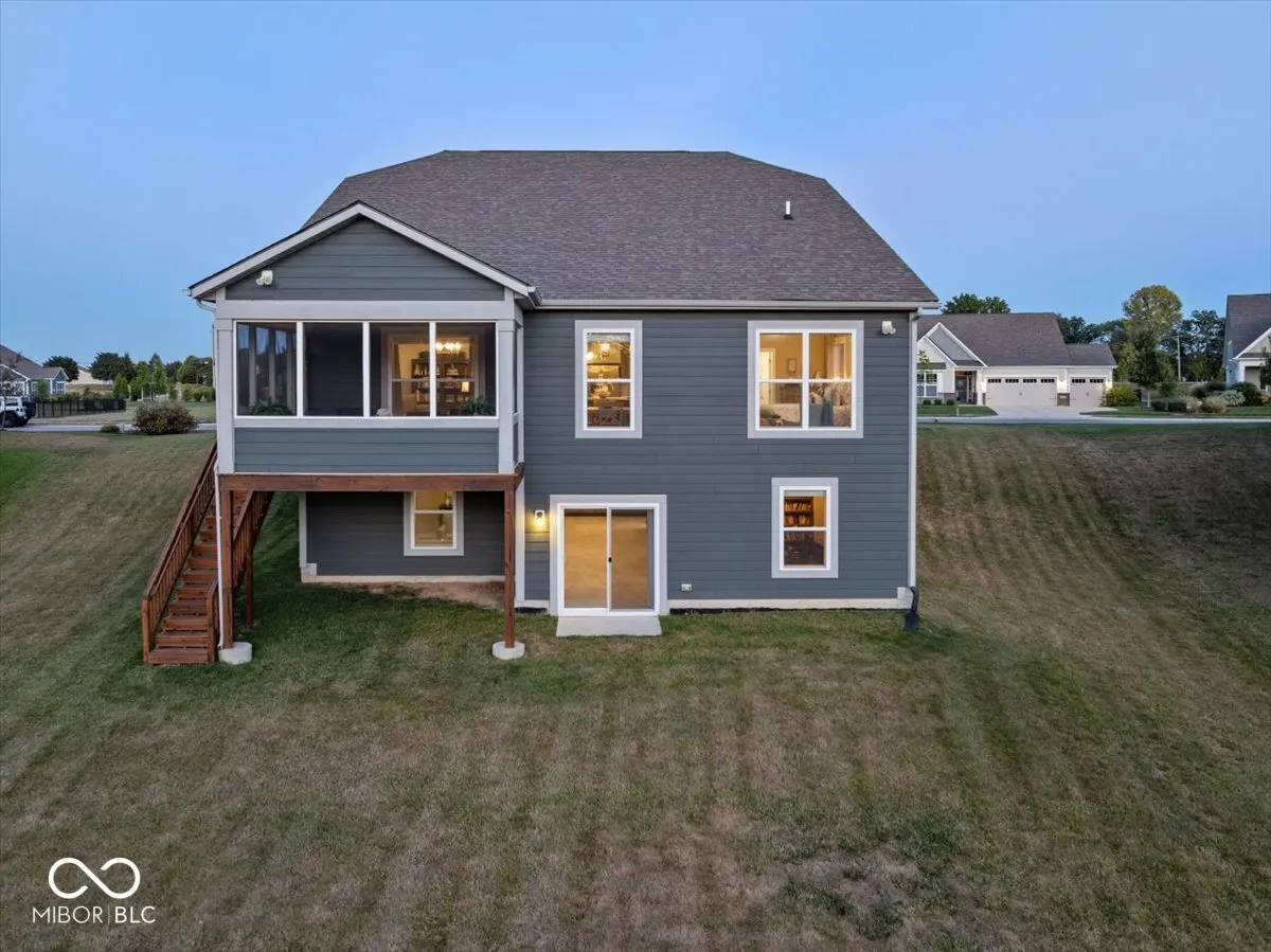 Fishers, Indiana 46037, United States, 4 Bedrooms Bedrooms, ,4 BathroomsBathrooms,Residential,Pending,220394