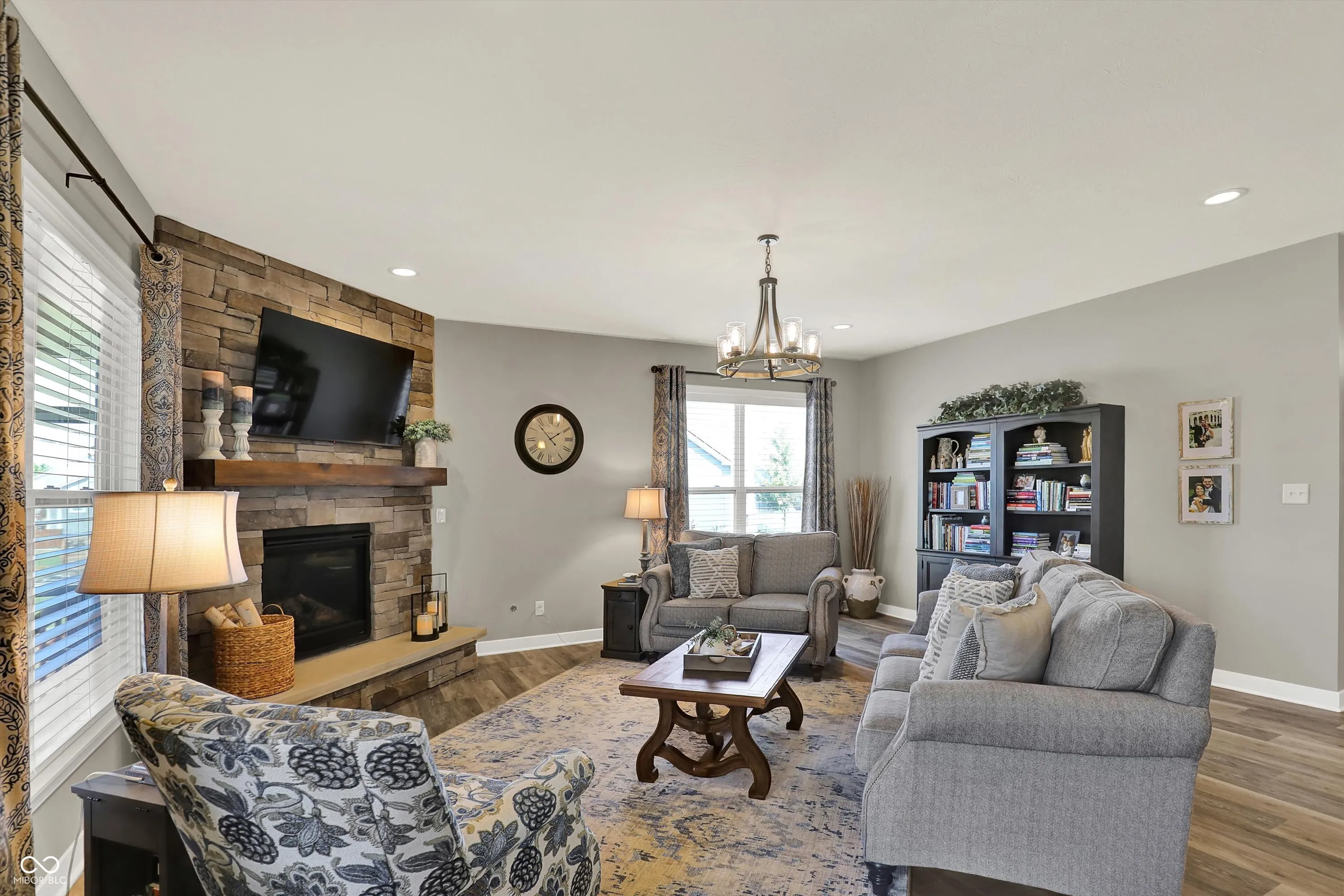 Fishers, Indiana 46037, United States, 4 Bedrooms Bedrooms, ,4 BathroomsBathrooms,Residential,Pending,220394