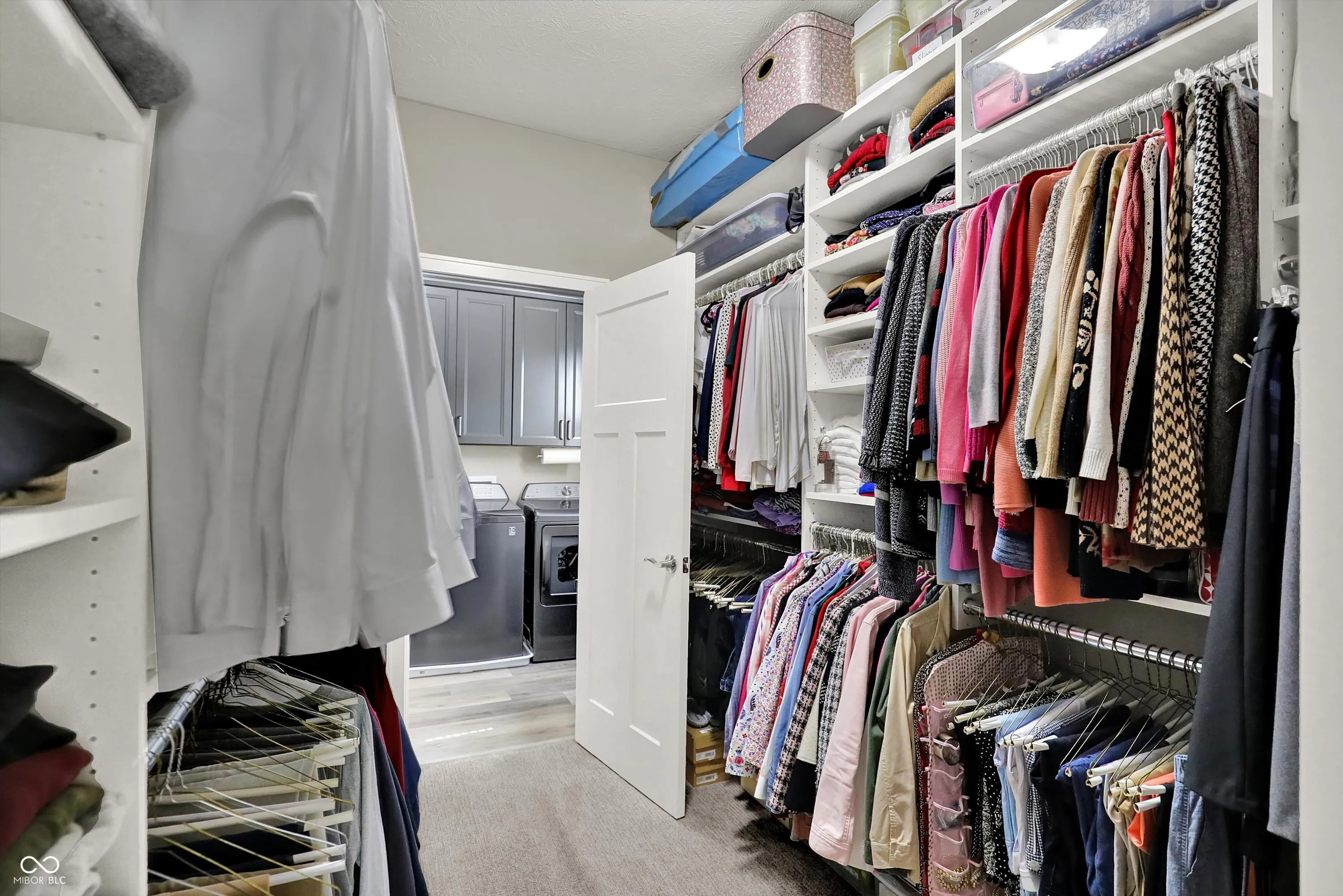 Fishers, Indiana 46037, United States, 4 Bedrooms Bedrooms, ,4 BathroomsBathrooms,Residential,Pending,220394