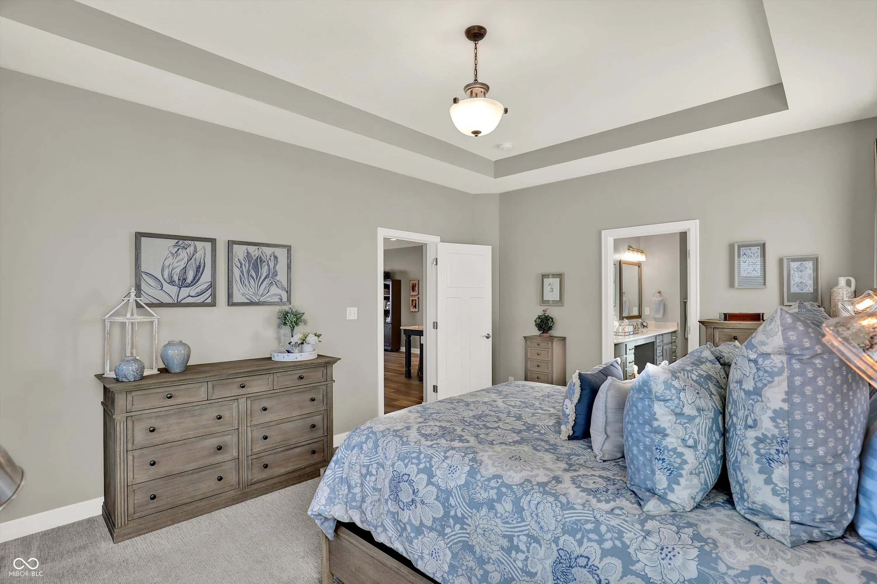 Fishers, Indiana 46037, United States, 4 Bedrooms Bedrooms, ,4 BathroomsBathrooms,Residential,Pending,220394