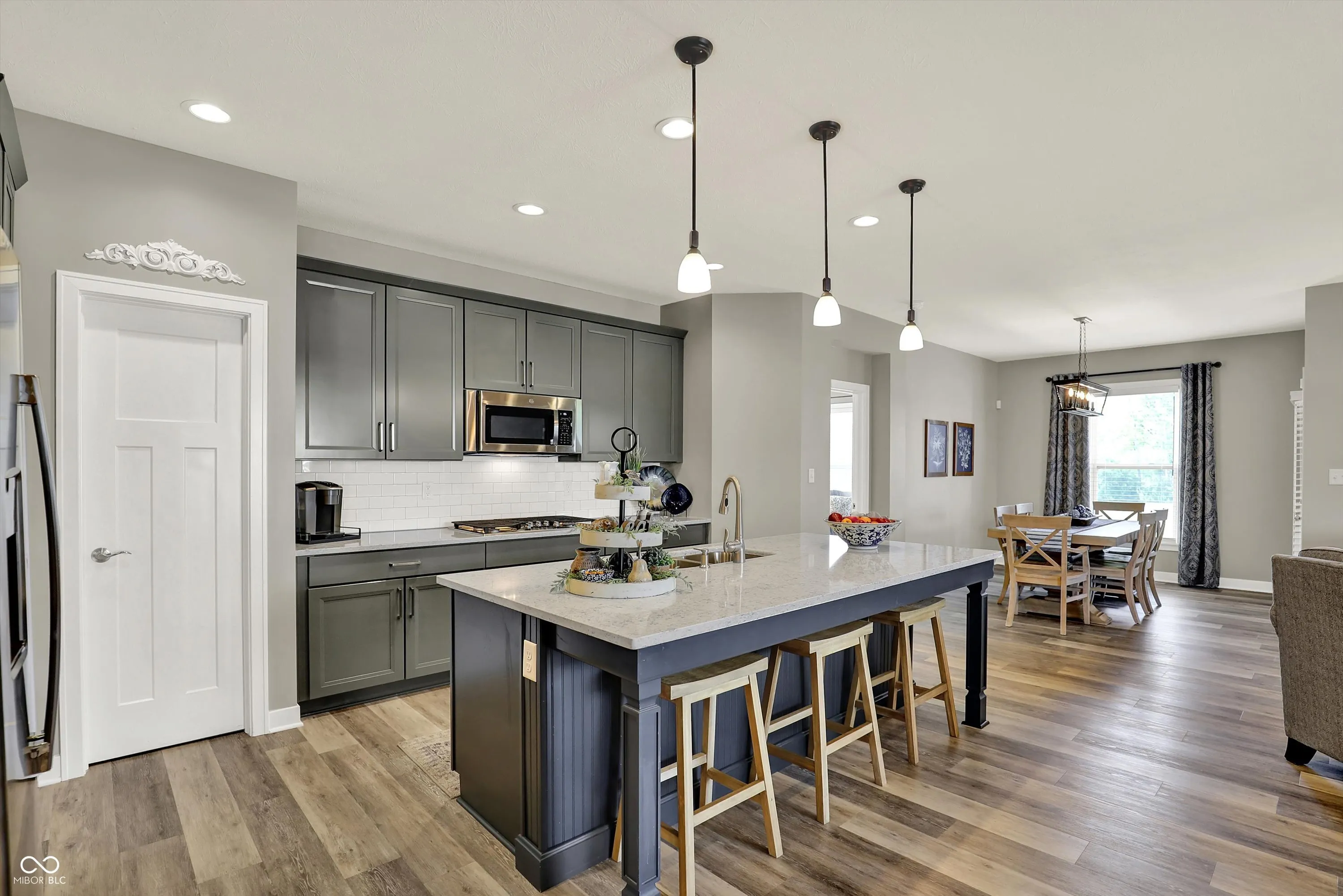 Fishers, Indiana 46037, United States, 4 Bedrooms Bedrooms, ,4 BathroomsBathrooms,Residential,Pending,220394