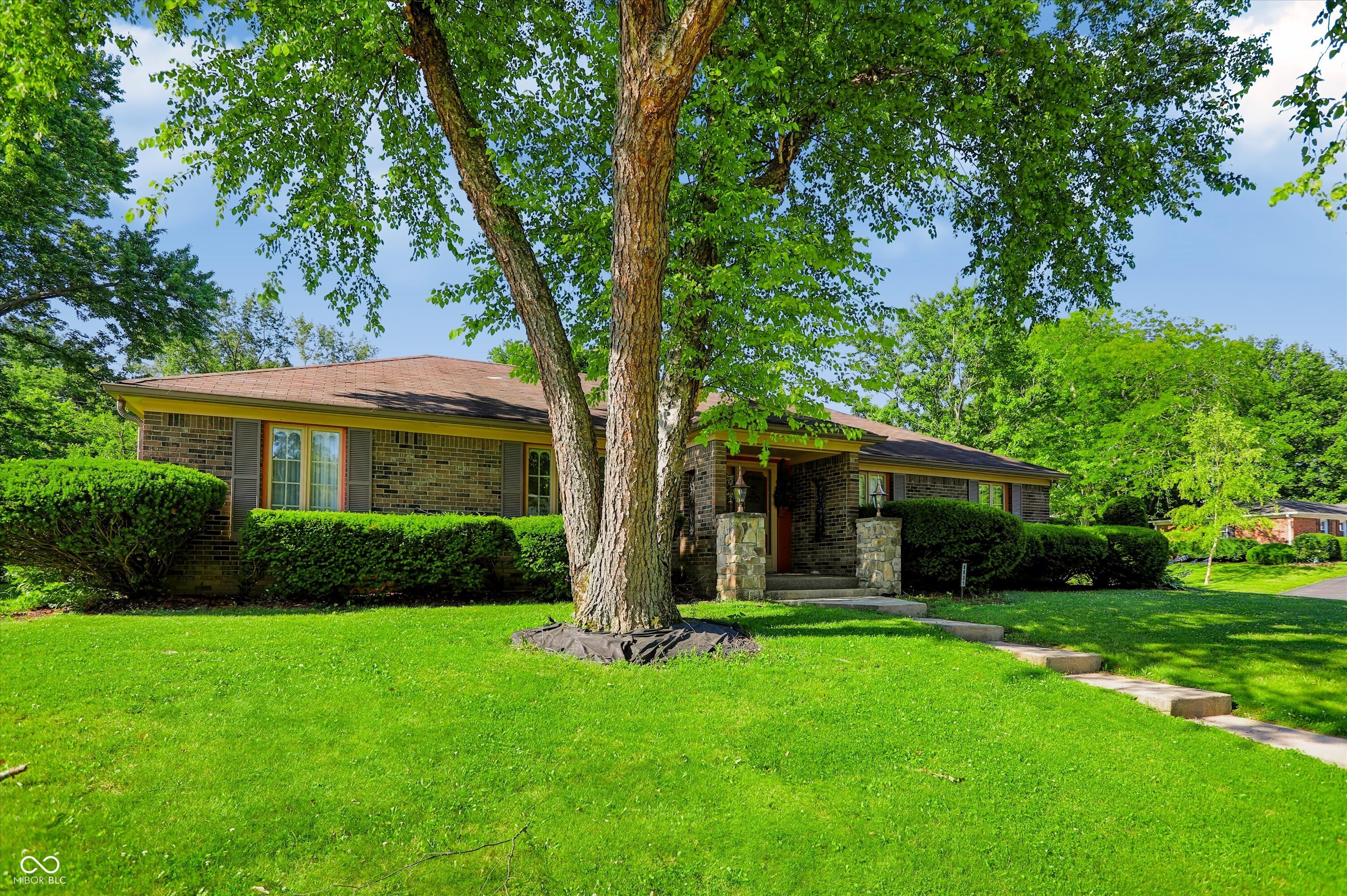 8831 Beckford Drive