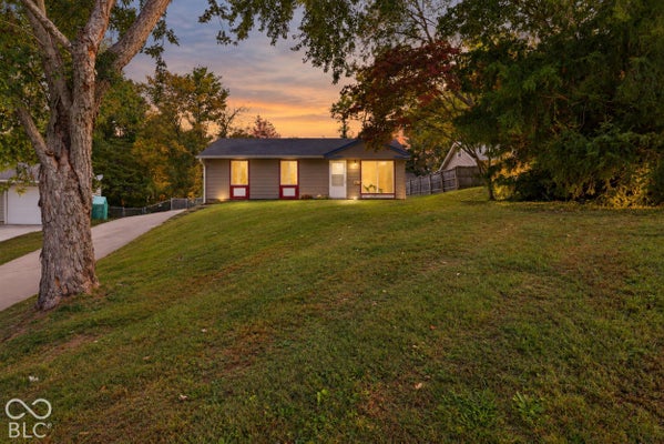 3 E FAIRLANE COURT, DANVILLE, IN 46122 - Image b6596b9c9f7ab9b08dbd1fd2292a2001/3701705221