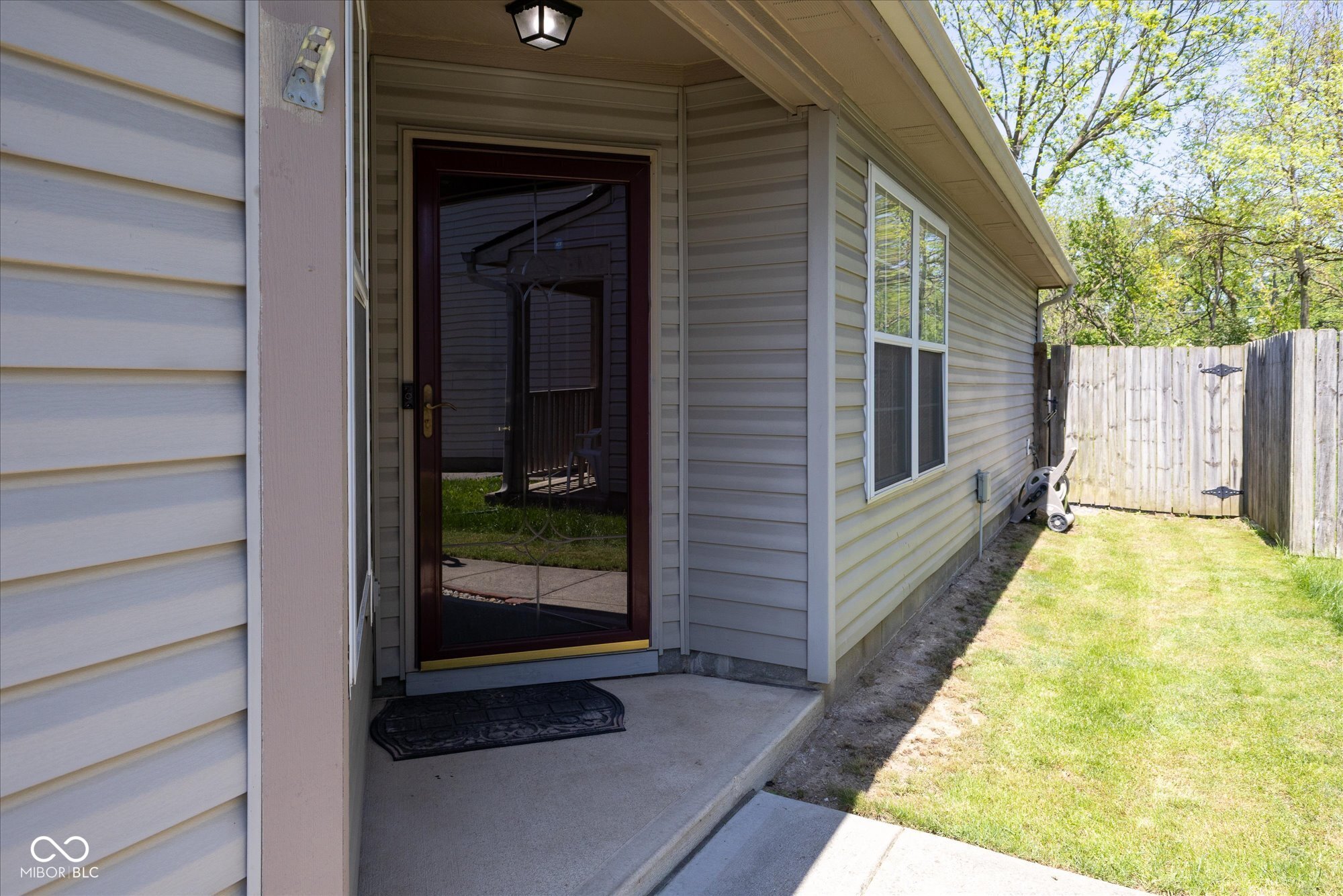 320 Red Tail Lane