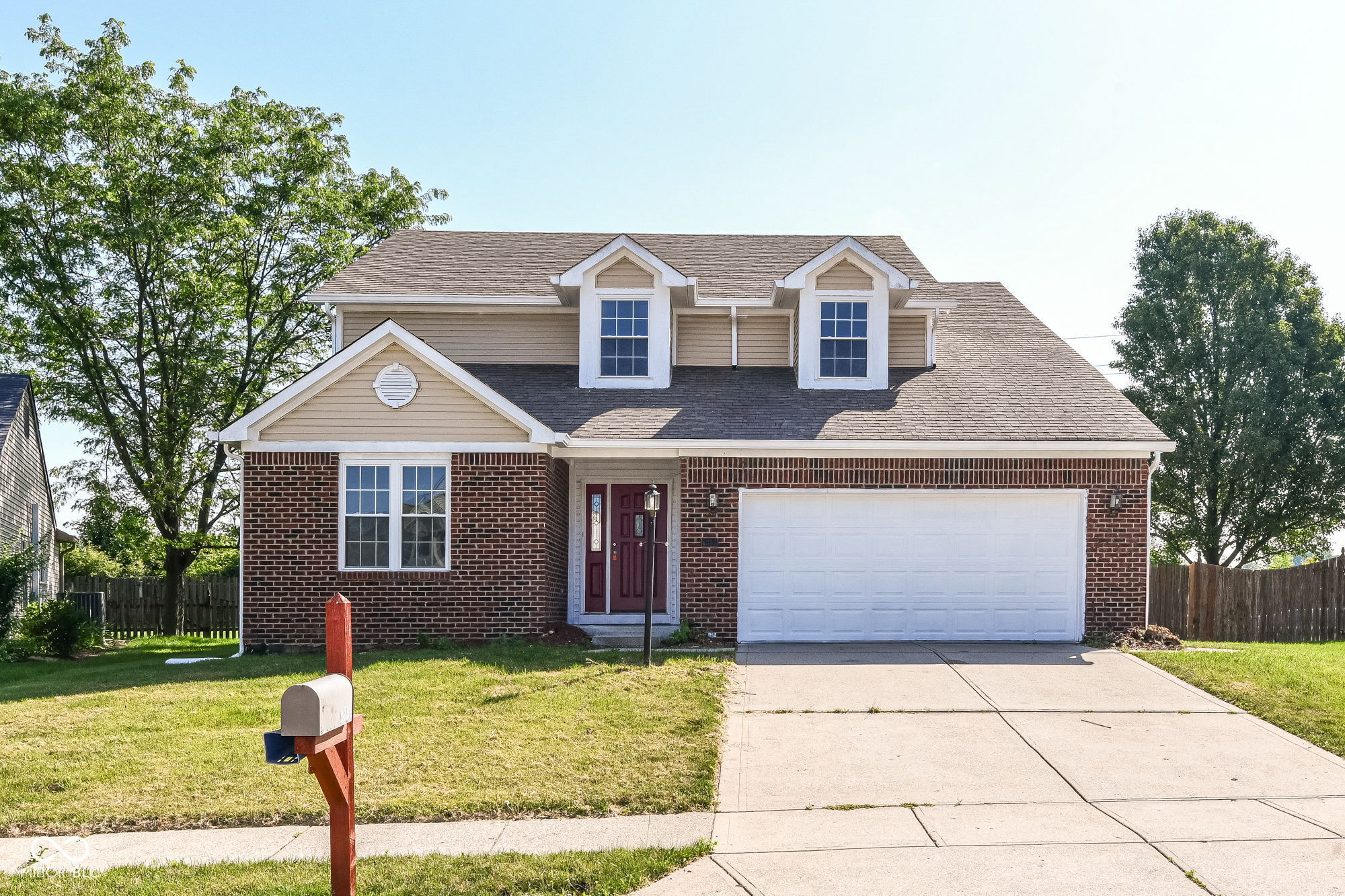 Photo 1 of 36 — 6384 Hillview Circle, Fishers, IN 46038