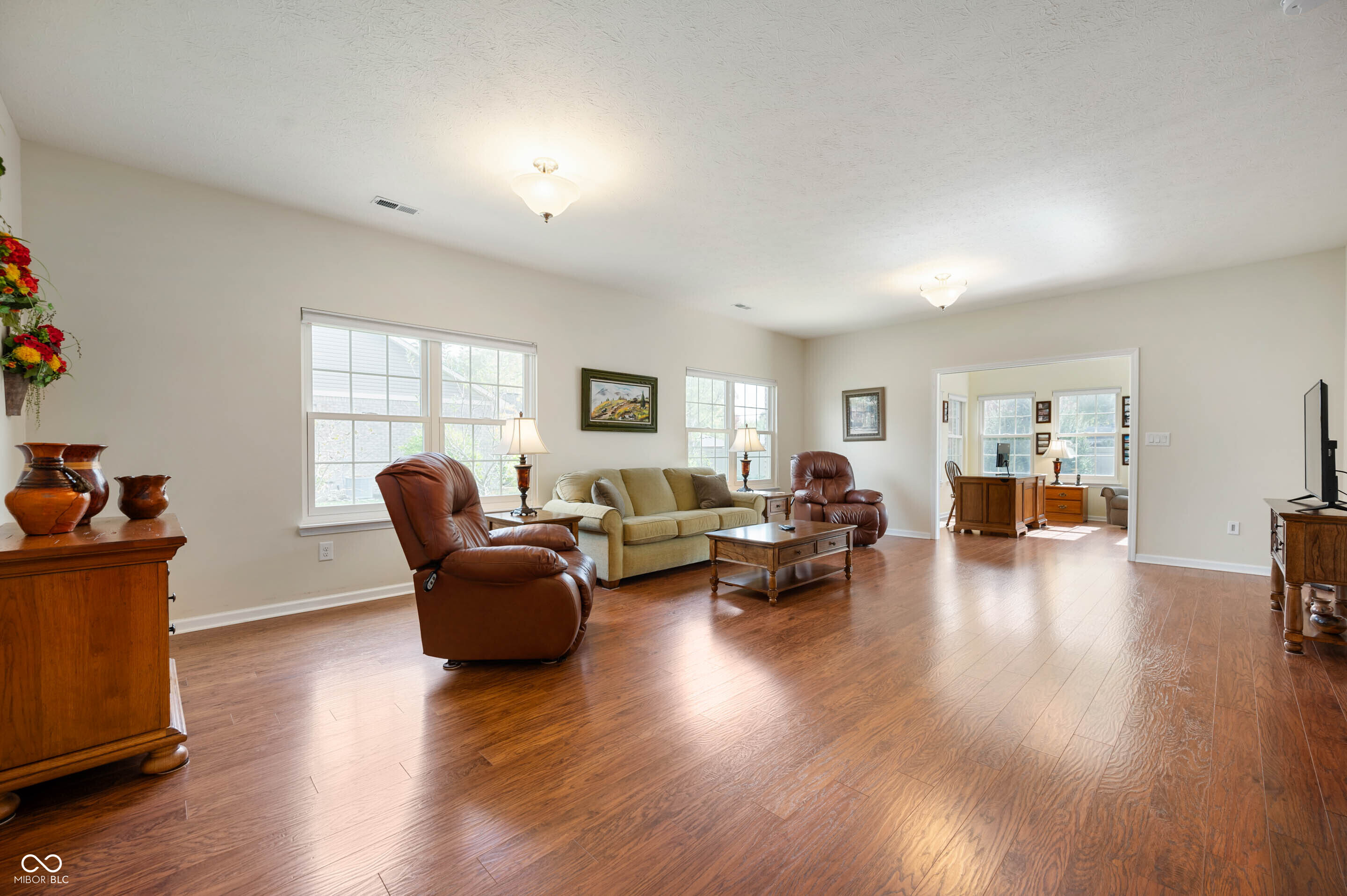 8887 Stoney Meadow Boulevard