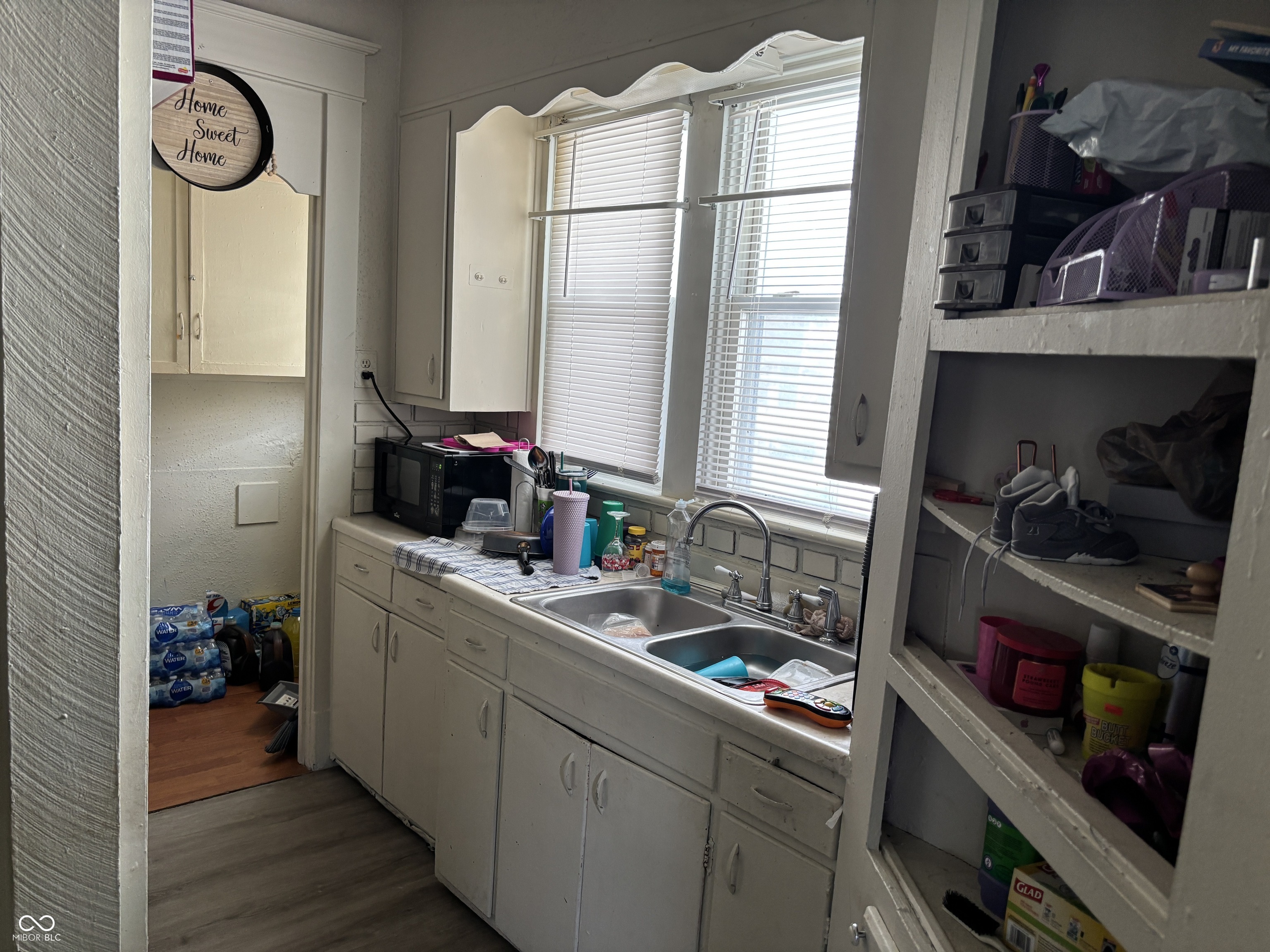 40 S Chester Avenue