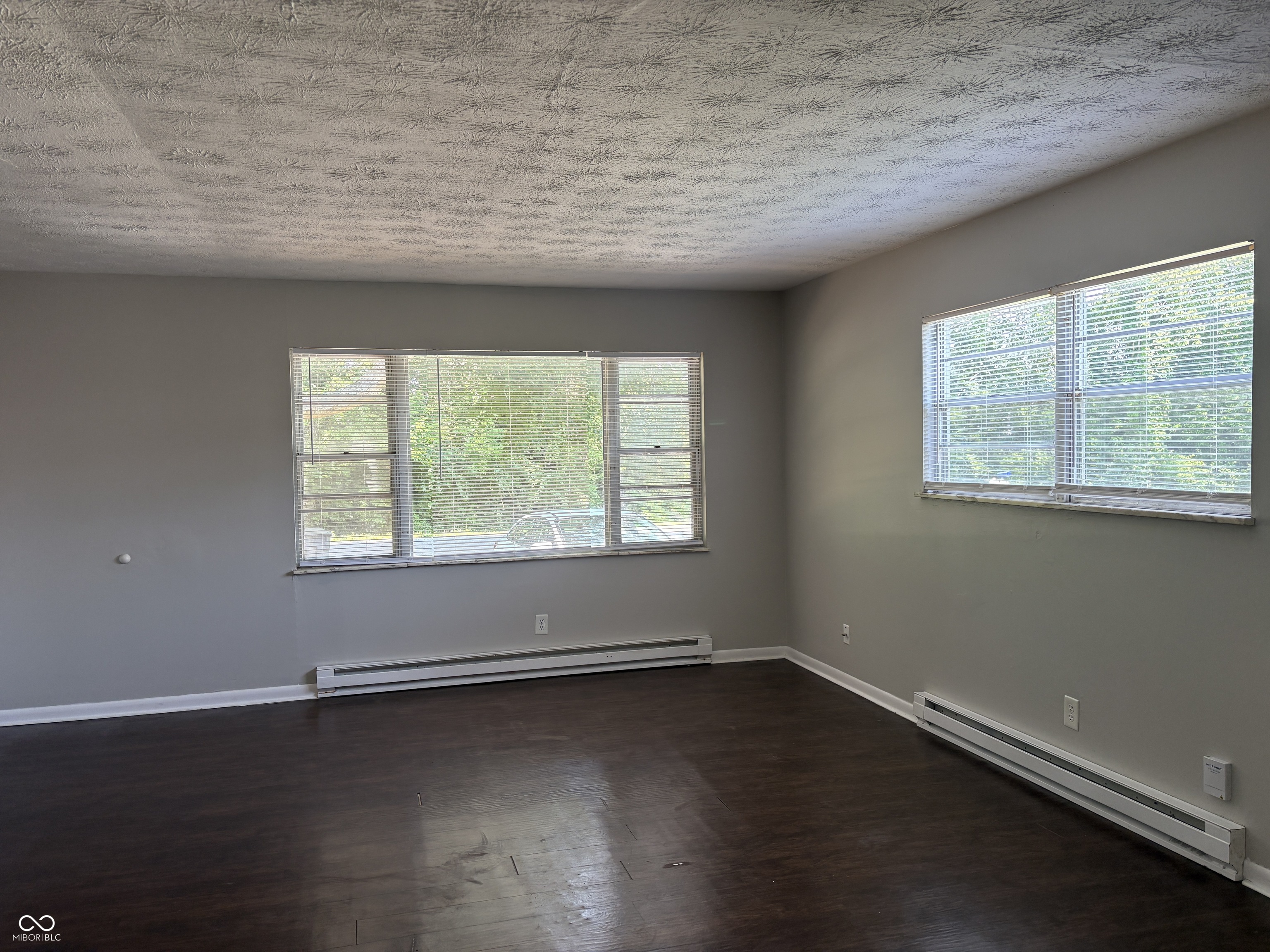 839 Riverside Drive