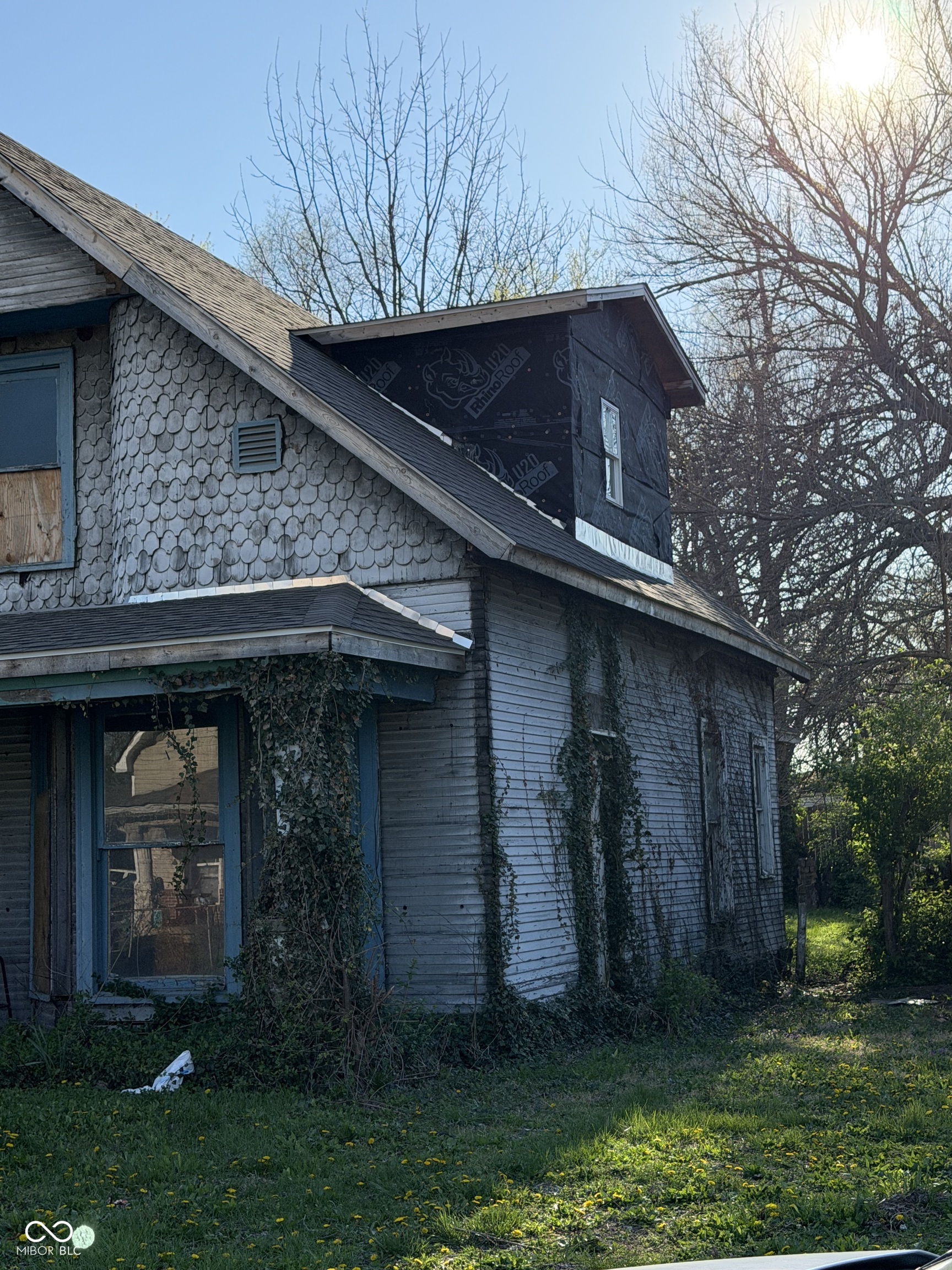 1022 N Goodlet Avenue