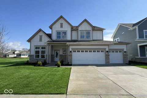Photo of 14350 Hidden Lakes Drive, Noblesville, IN 46060 (MLS # 22070936)