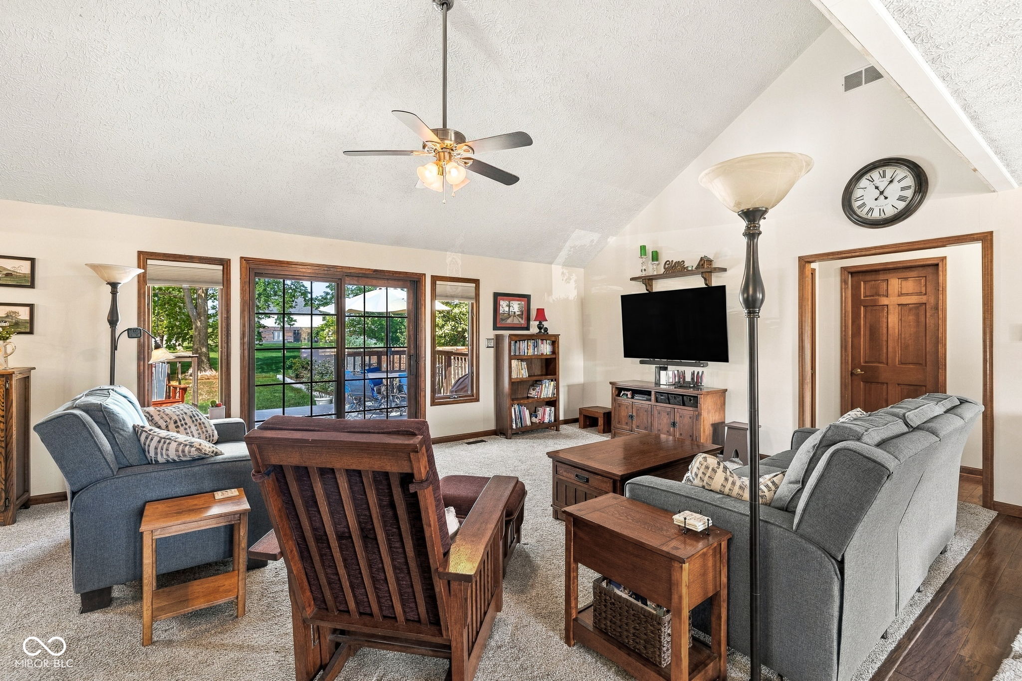 6056 Canterbury Court