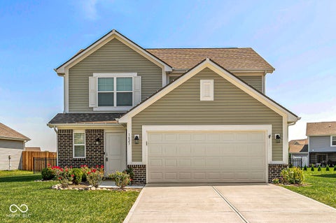 Photo of 1623 N Regatta Drive, Greenfield, IN 46140 (MLS # 22123319)
