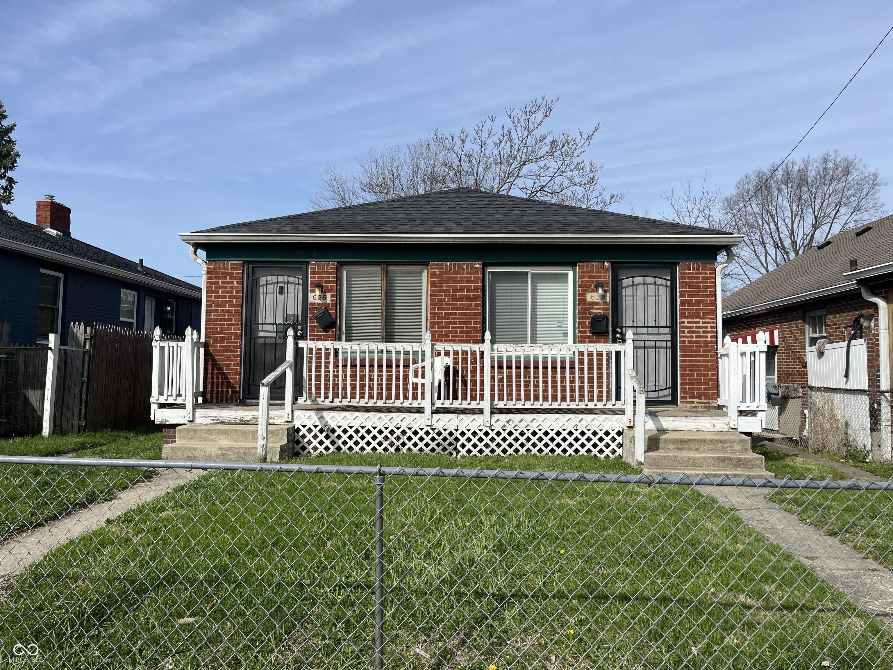 Photo 1 of 14 — 628 N Oxford Street, Indianapolis, IN 46201