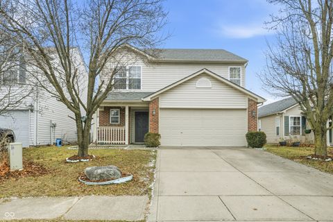 Photo of 7141 Wellwood Drive, Indianapolis, IN 46217 (MLS # 22077969)