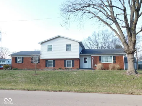 3300 Heritage Road, Columbus, IN 47203 - MLS#: 22026938