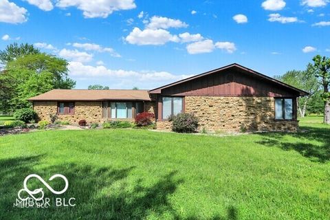 5272 N Graham Road Whiteland IN 46184