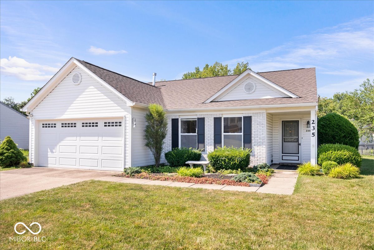 235 Thornburg Park