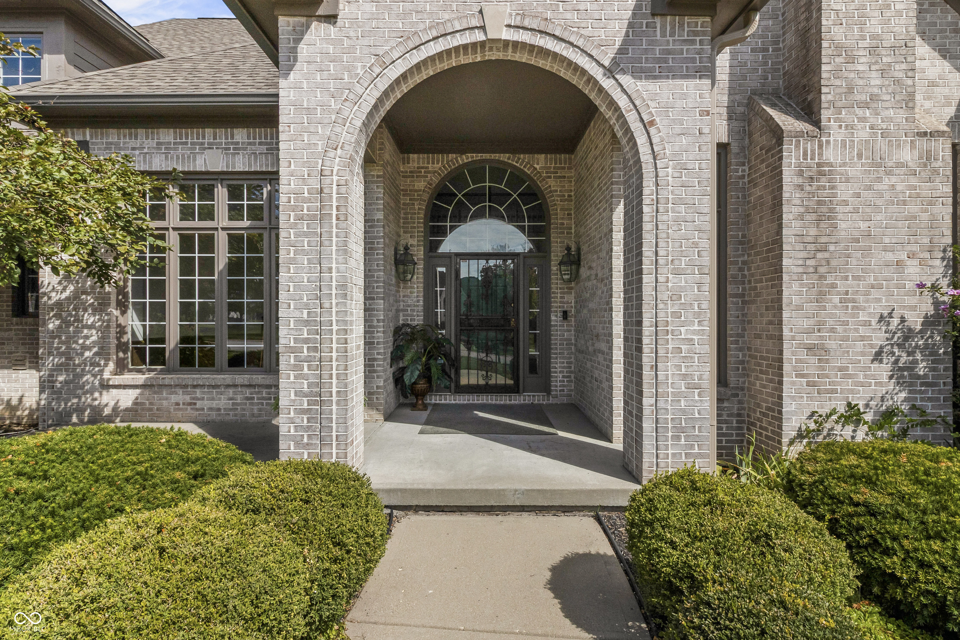 2444 Laurel Lake Boulevard