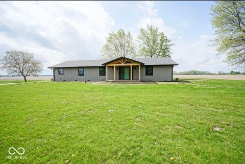 1737 W 1000 N Alexandria IN 46001