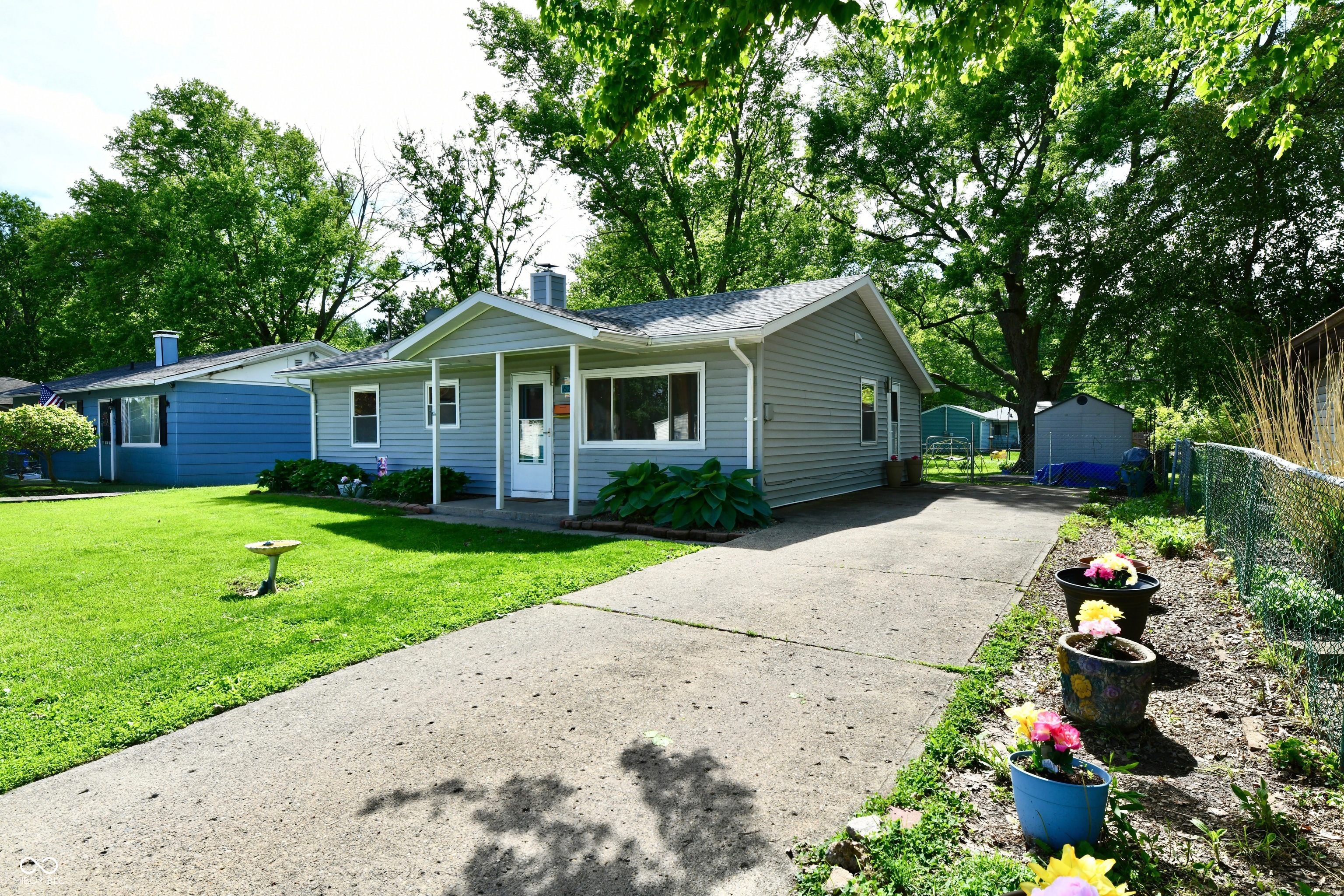 622 S Locust Lane