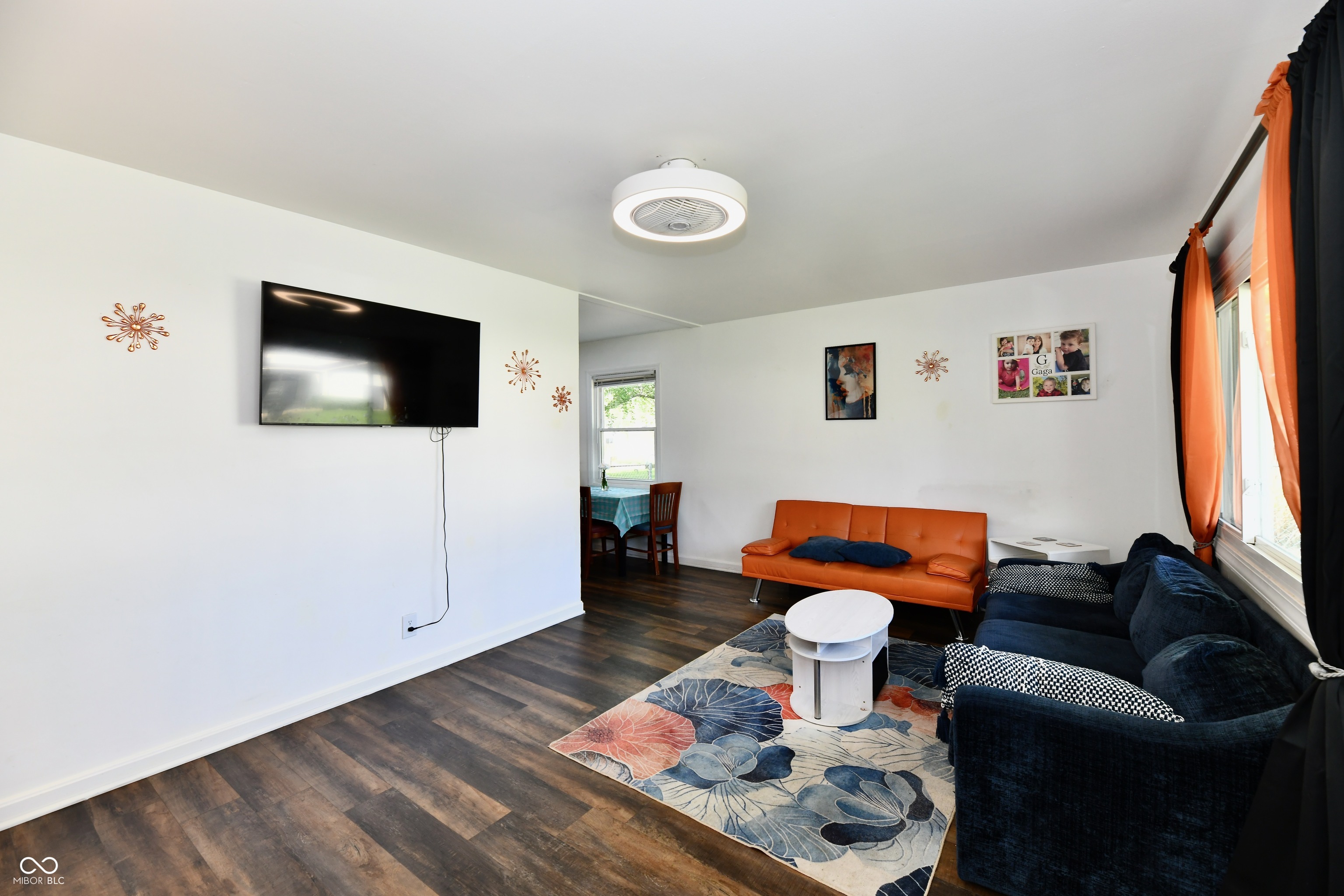 622 S Locust Lane