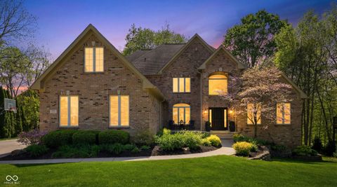 Photo of 6553 Greyridge Boulevard, Indianapolis, IN 46237 (MLS # 22095501)