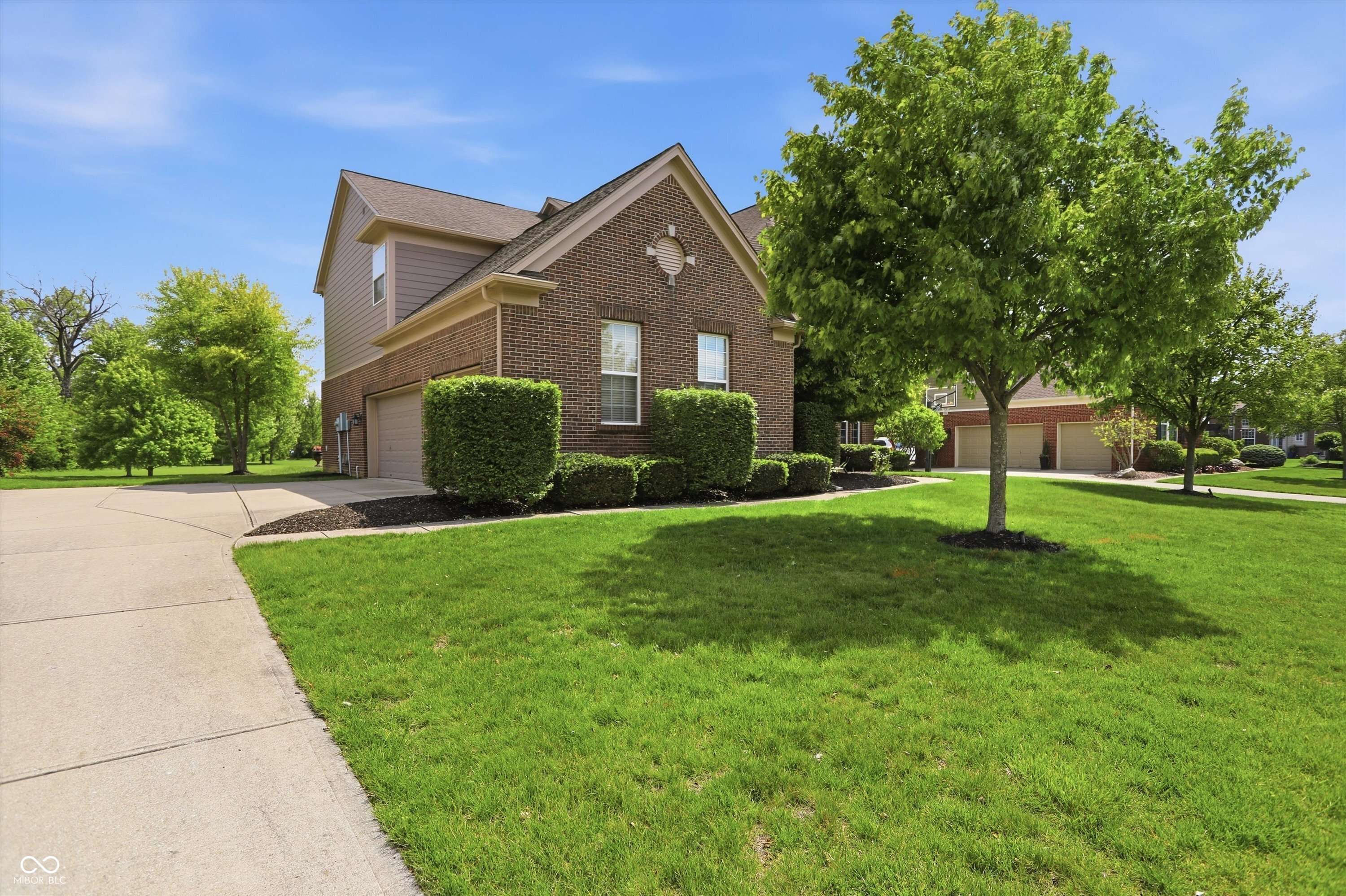 9449 Shadow Rock Circle