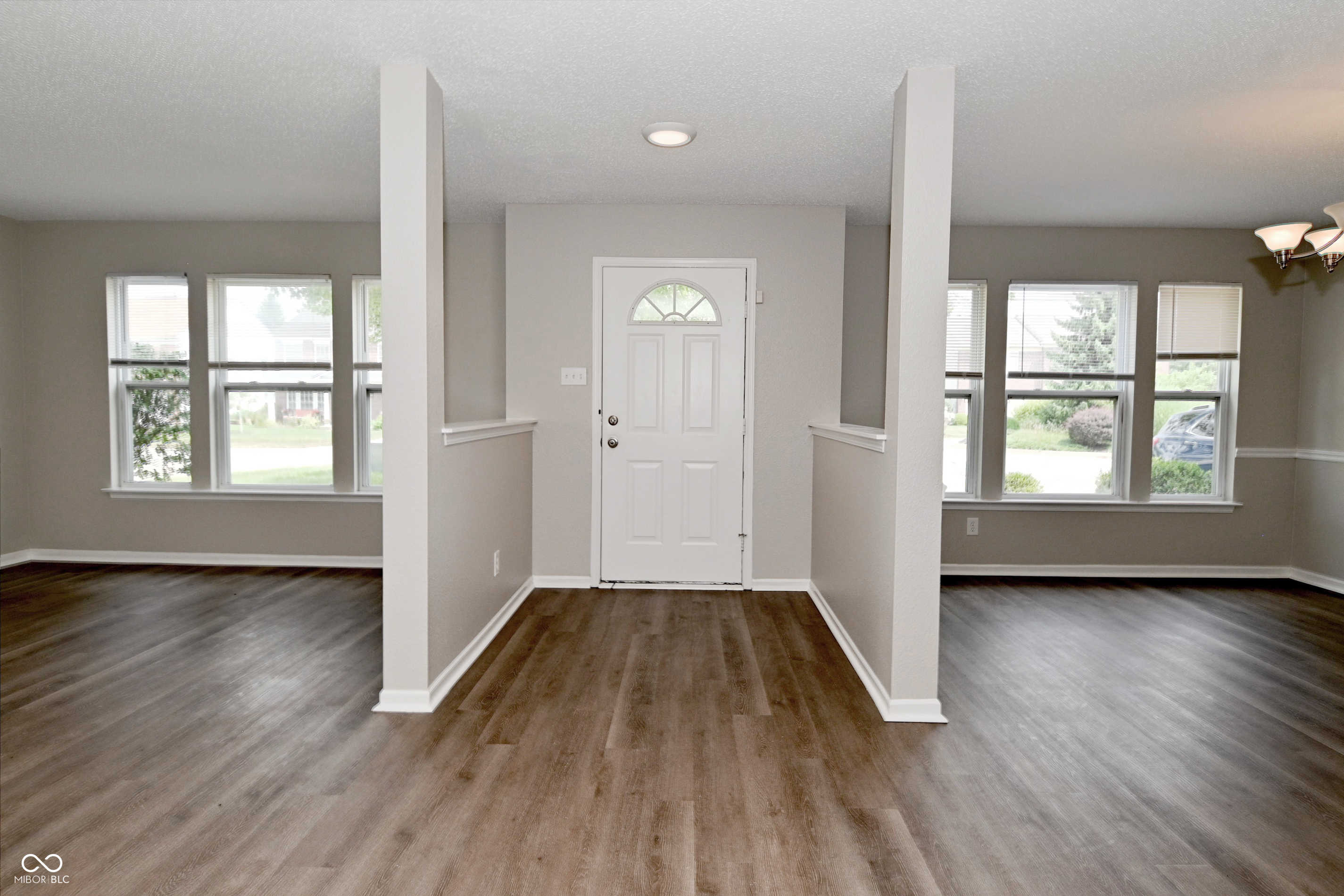 10421 Parmer Circle