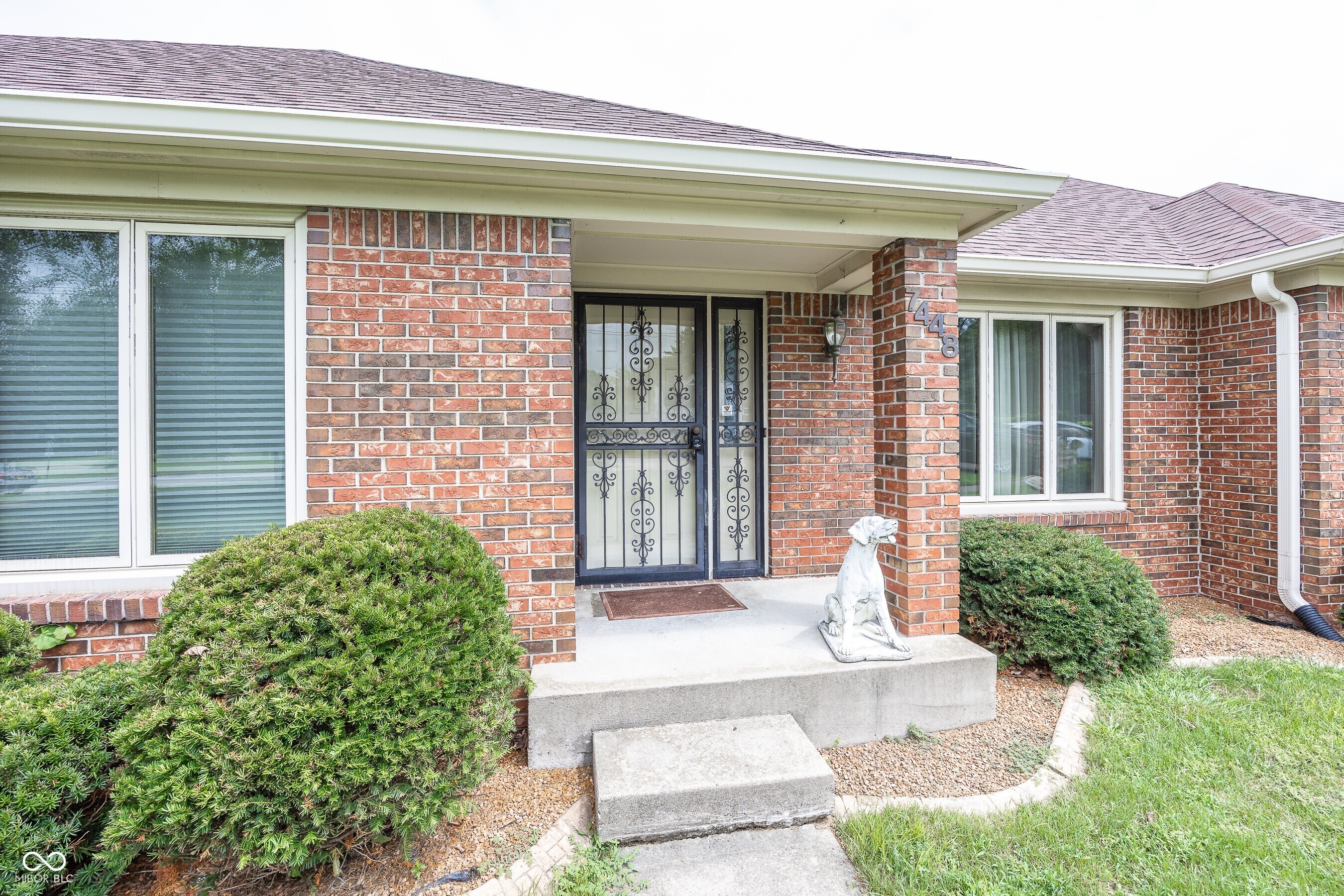 7448 W 100 North