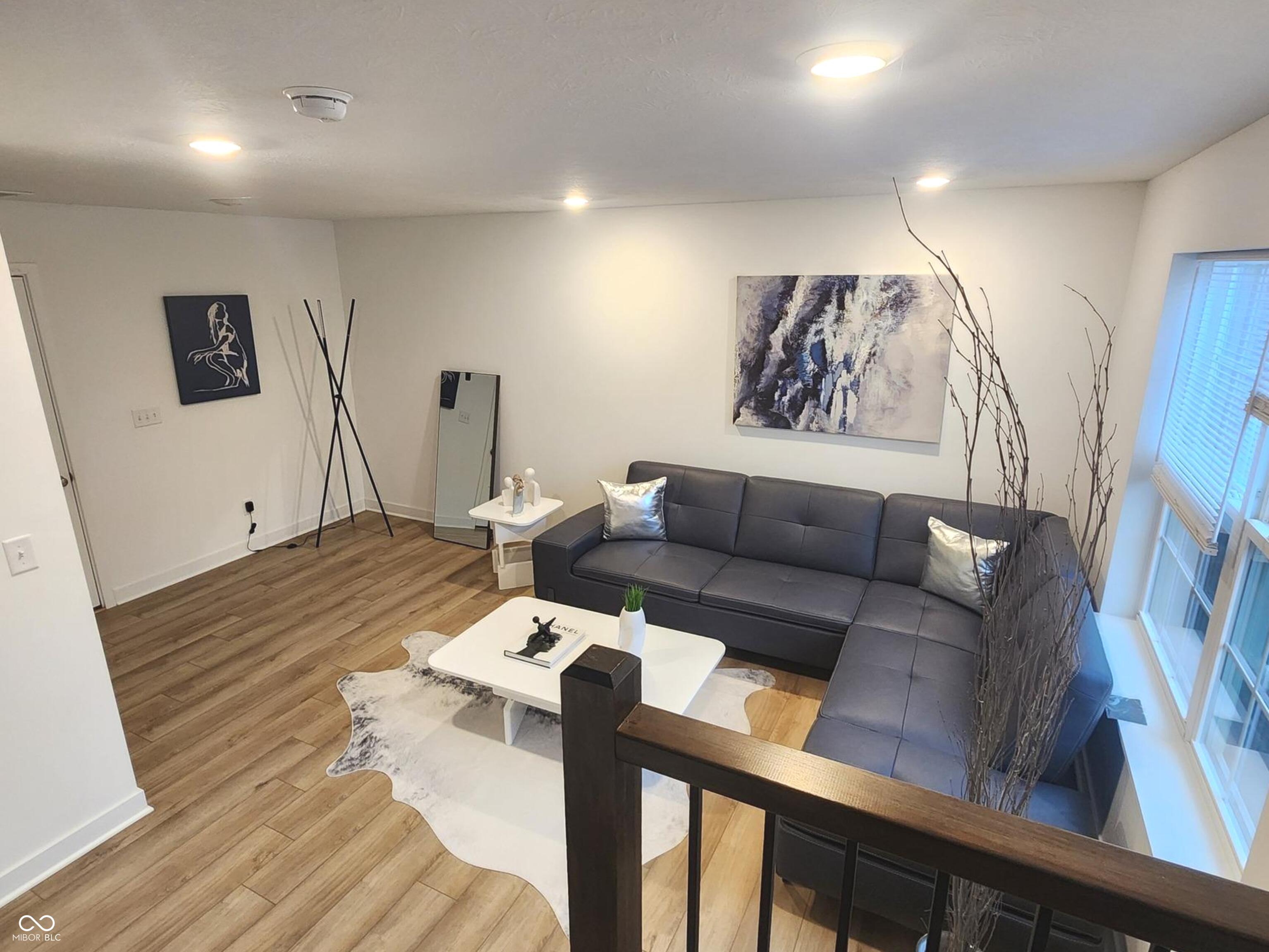 6959 Equality Boulevard