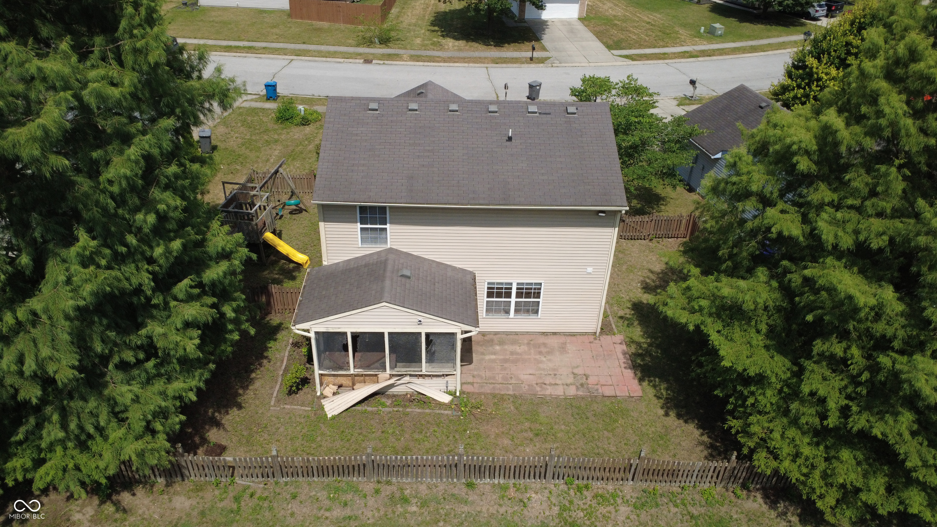 6739 Wandering Way