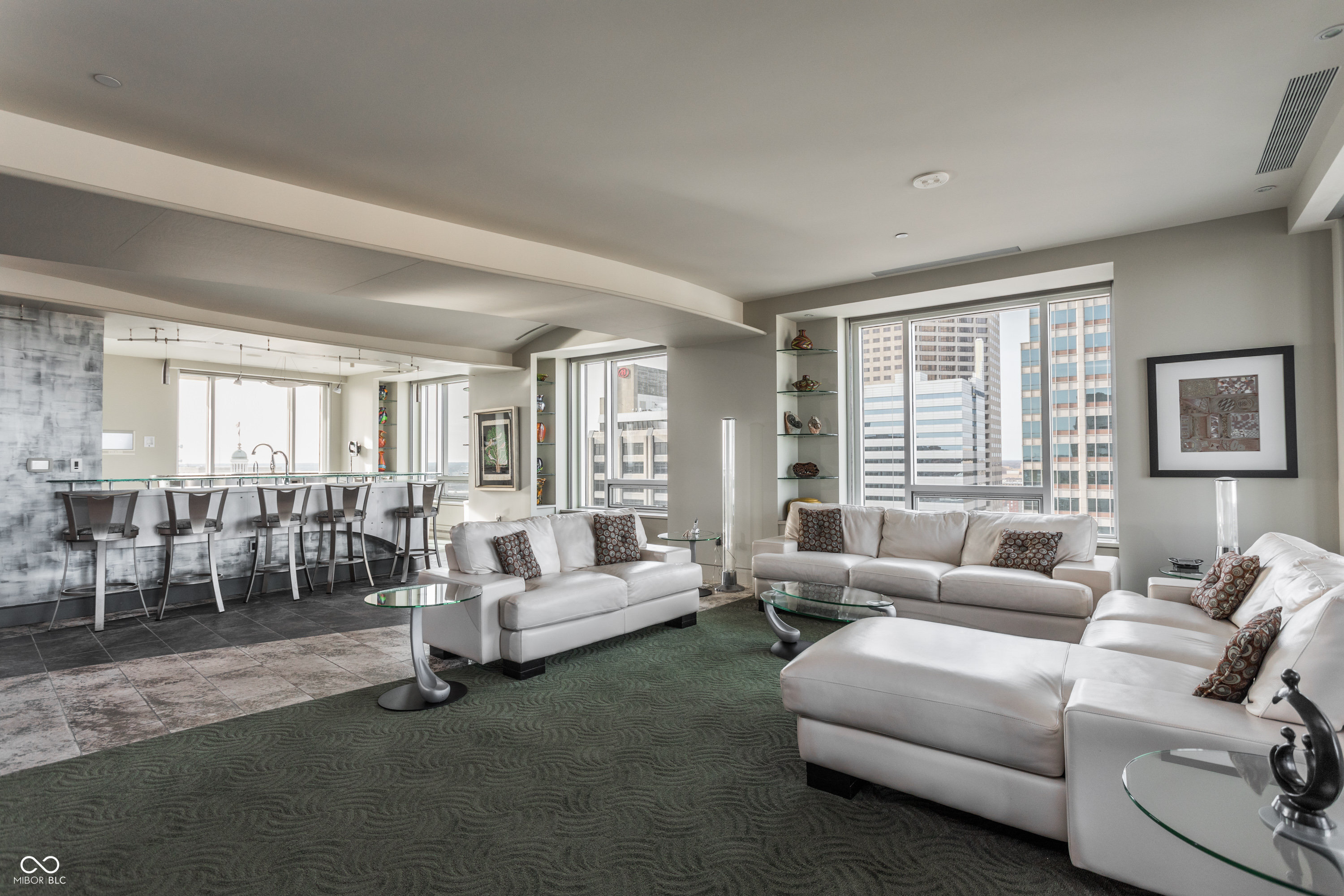1 N Illinois Street 2101