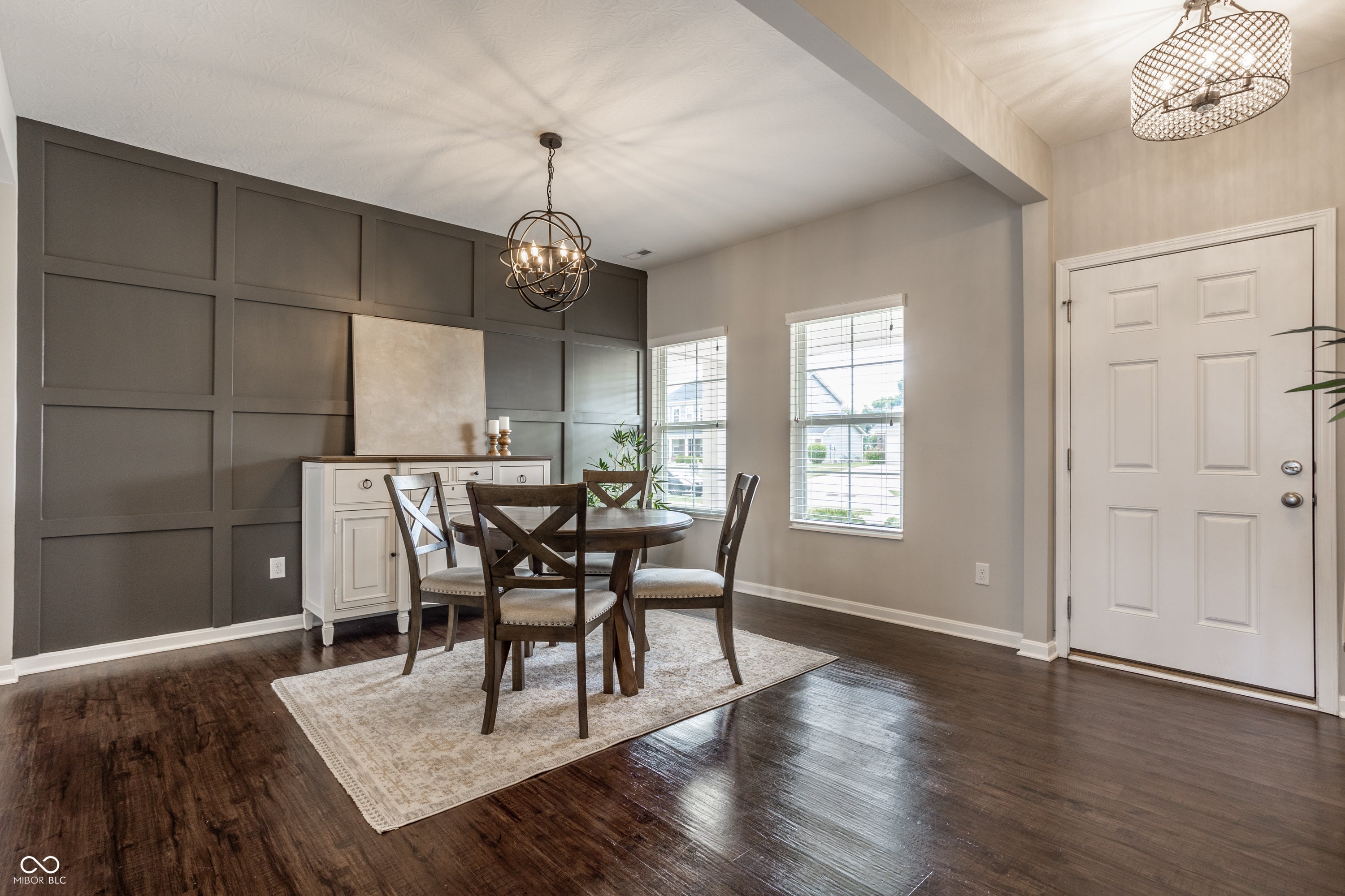 5530 W Woodstock Trail